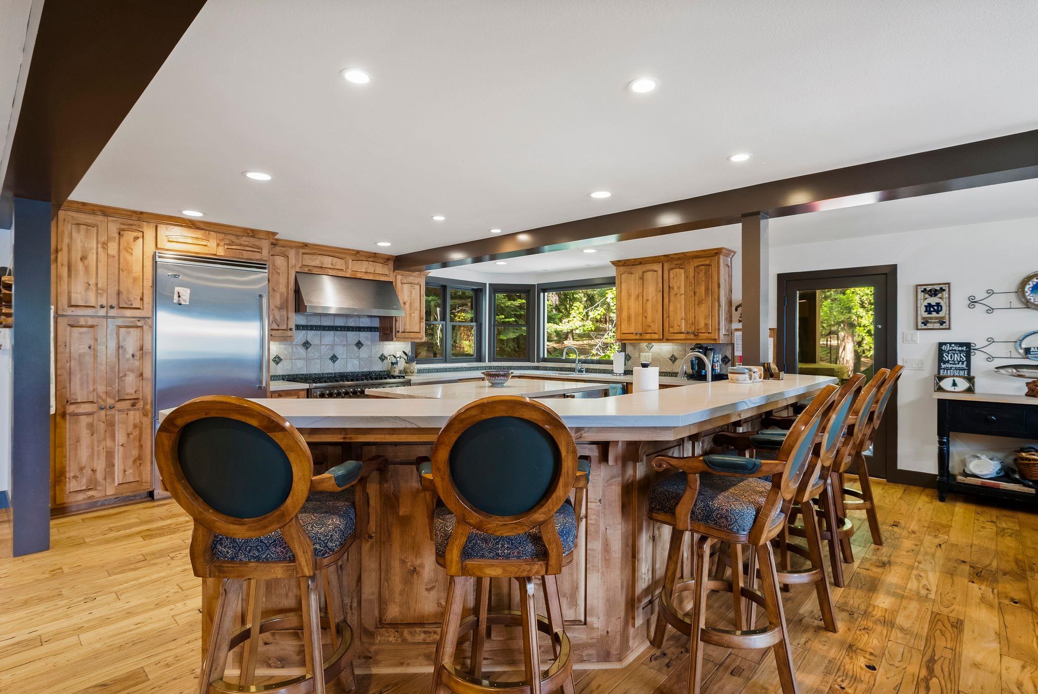 518 Peninsula Drive