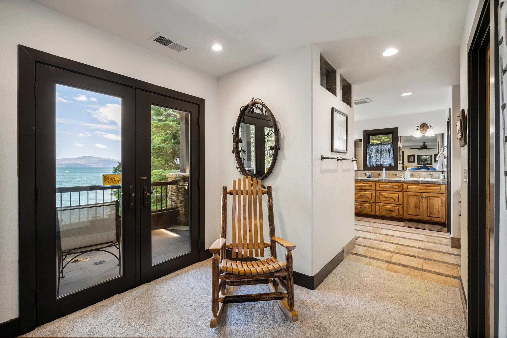 518 Peninsula Drive