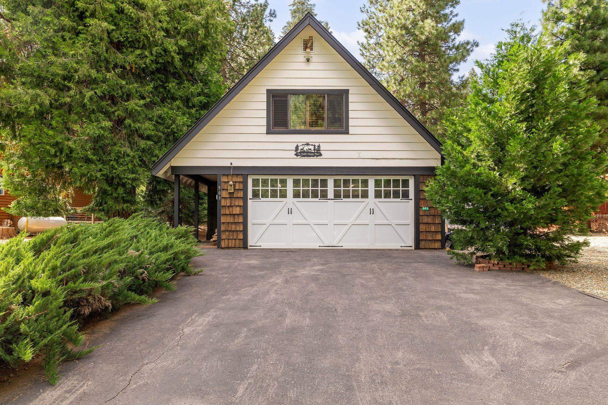 903 Clifford Drive