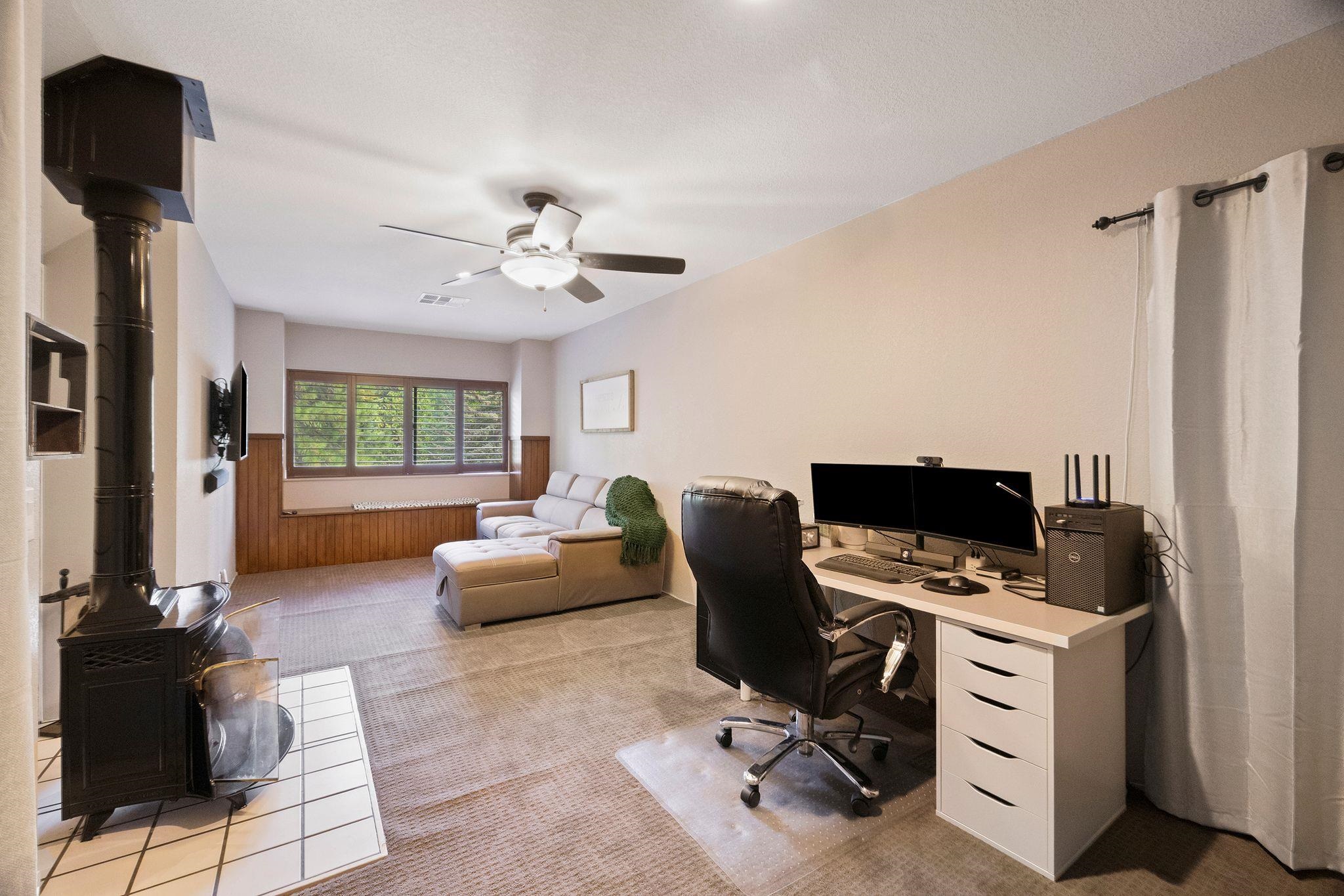 903 Clifford Drive