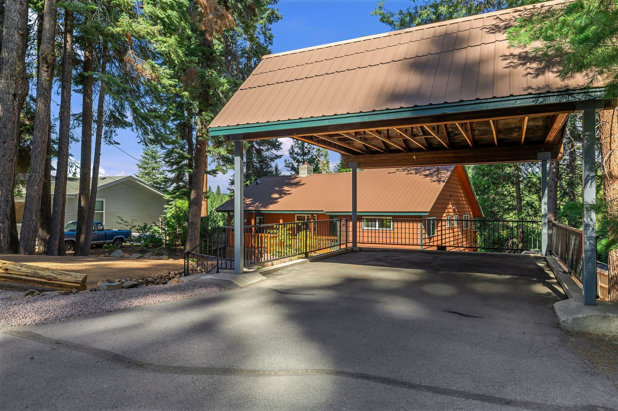 450 Ponderosa Drive