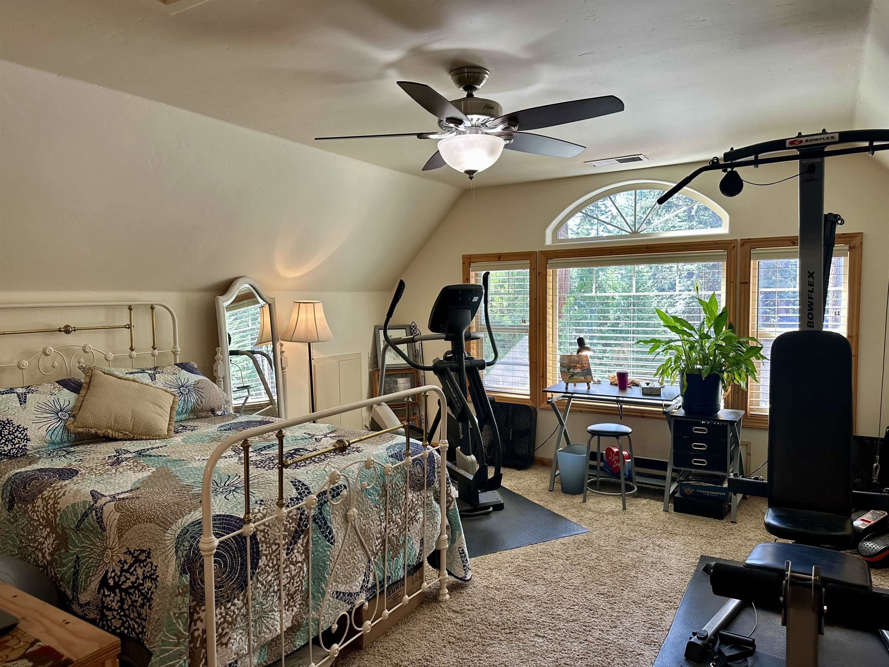 642 W Burnt Cedar Road