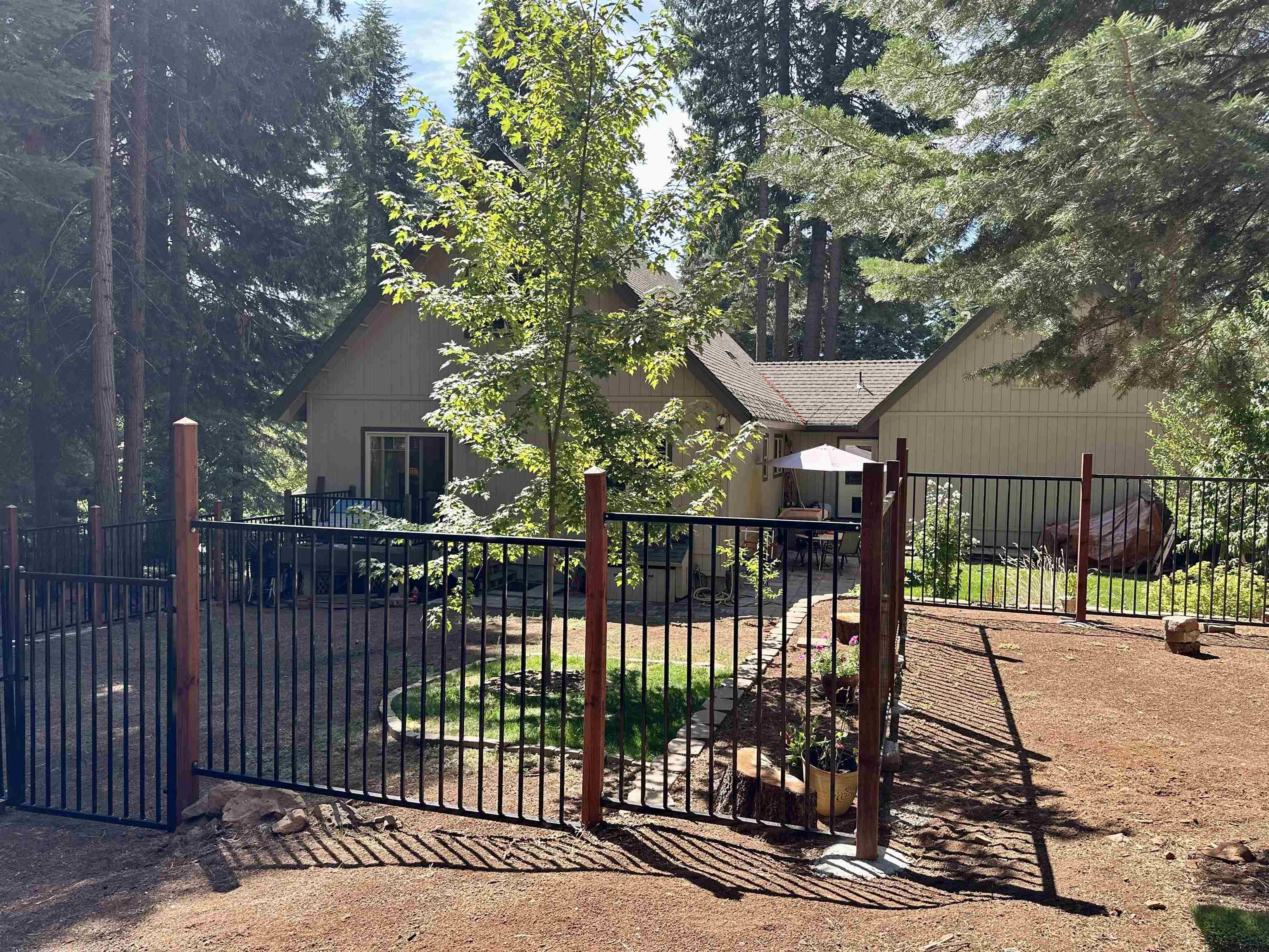 642 W Burnt Cedar Road