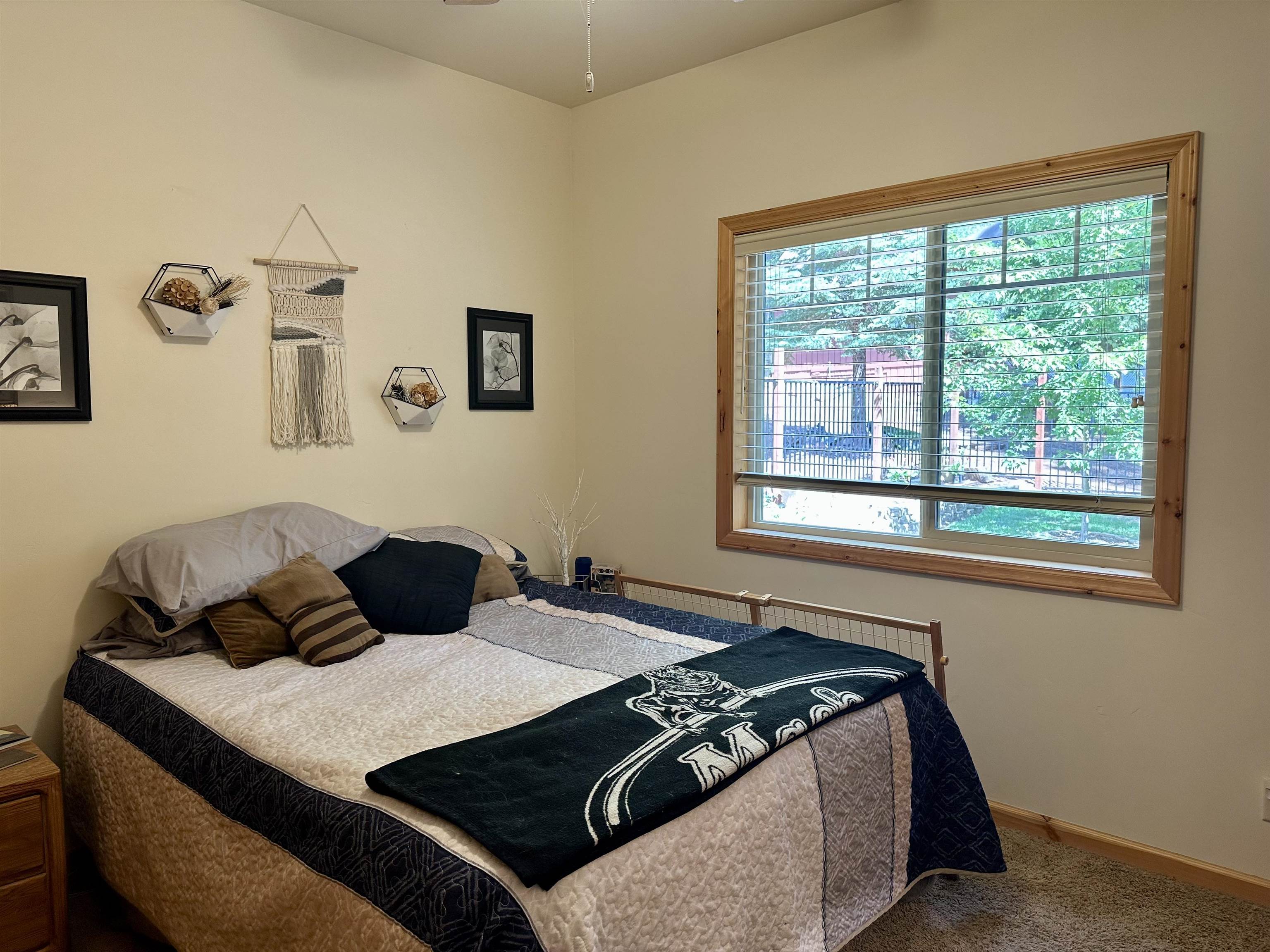 642 W Burnt Cedar Road