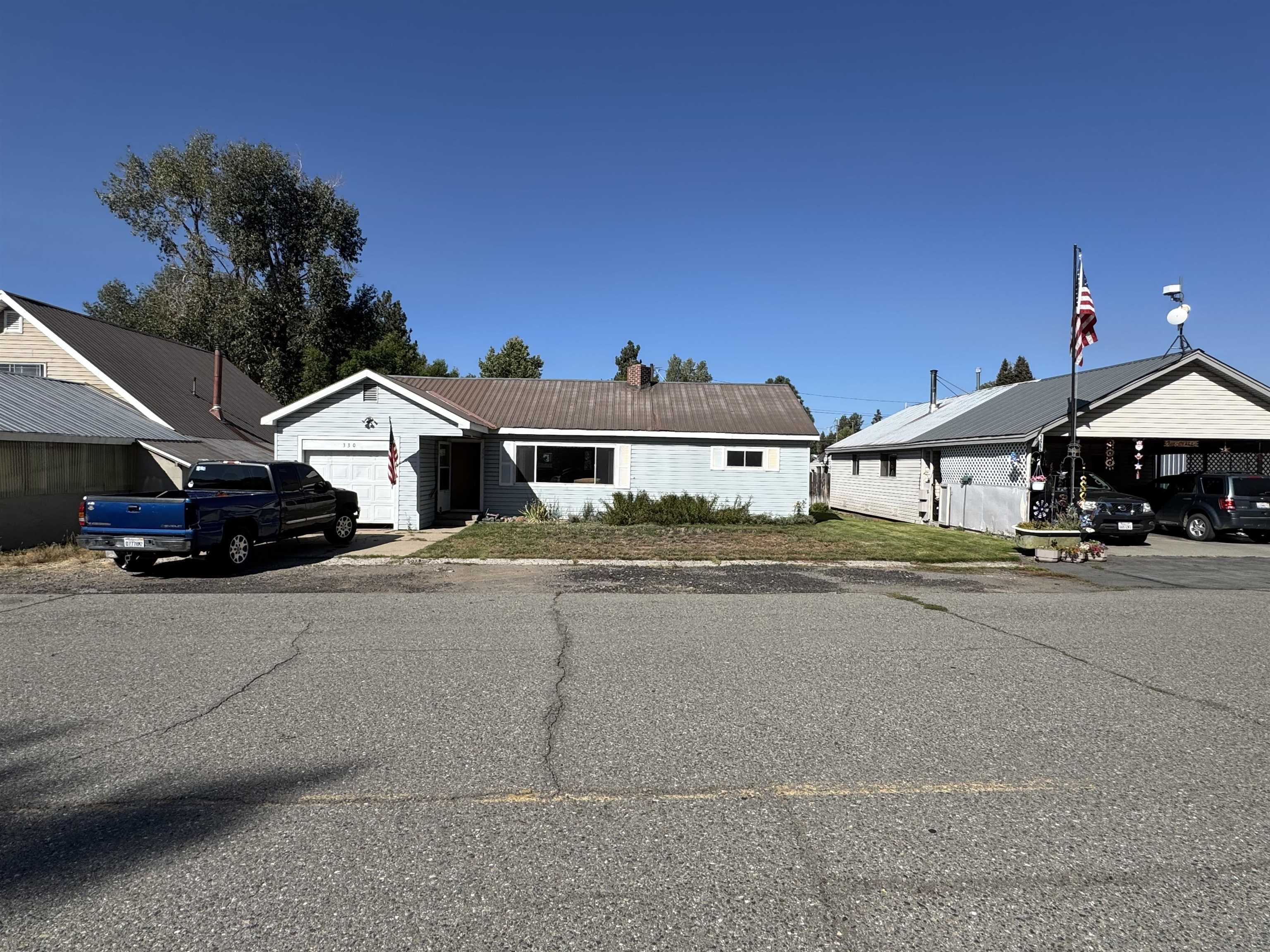 330 Second Avenue