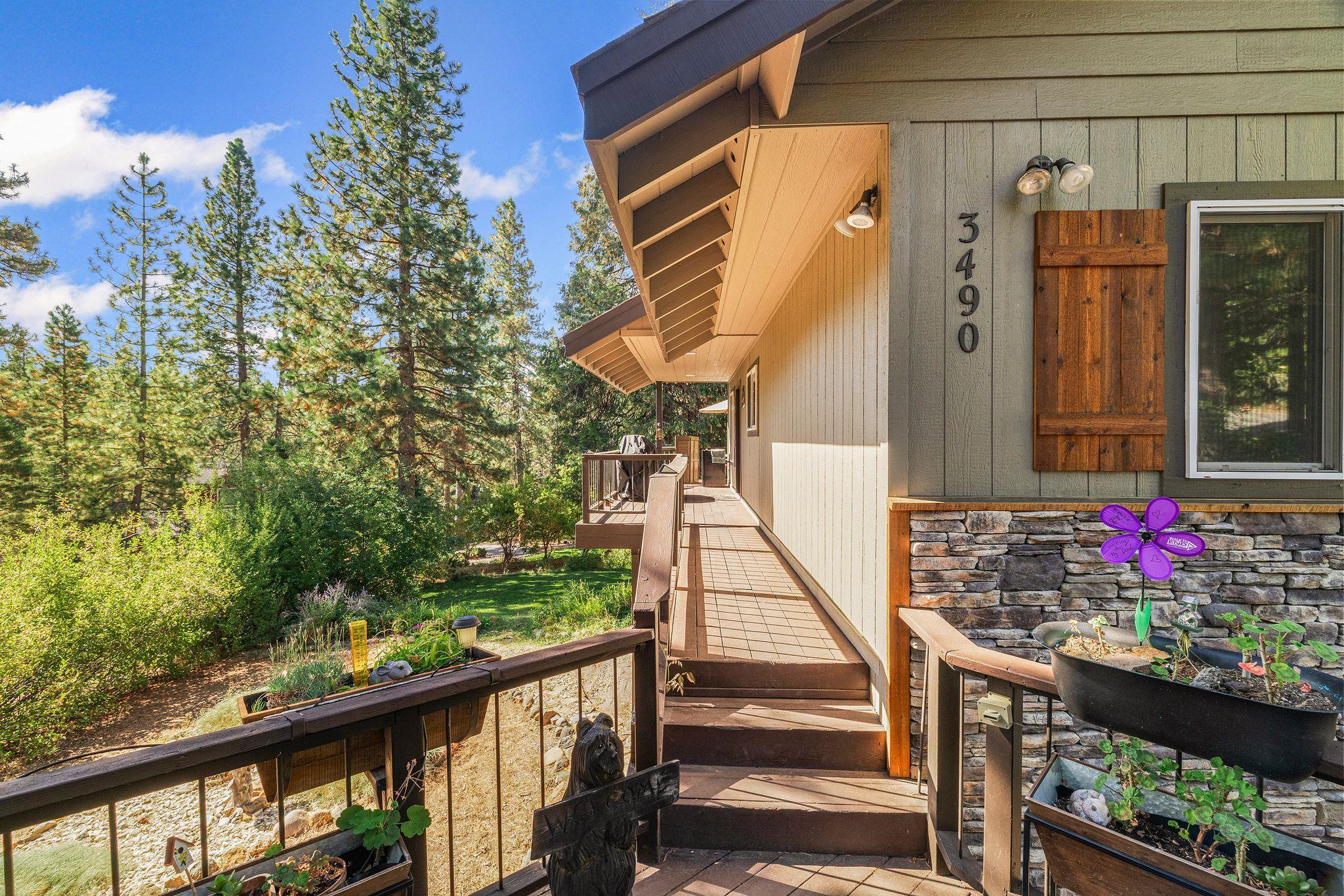 3490 Cedar Lane