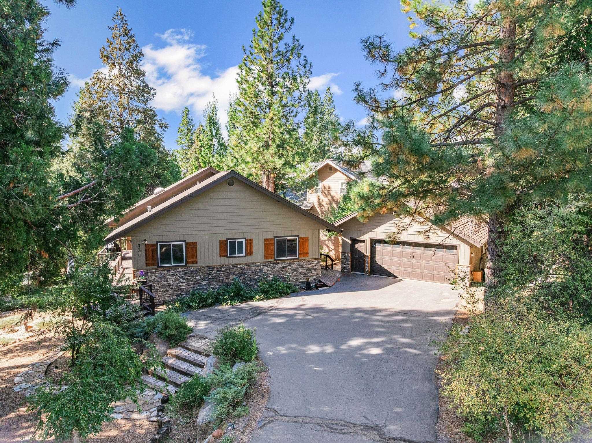 3490 Cedar Lane