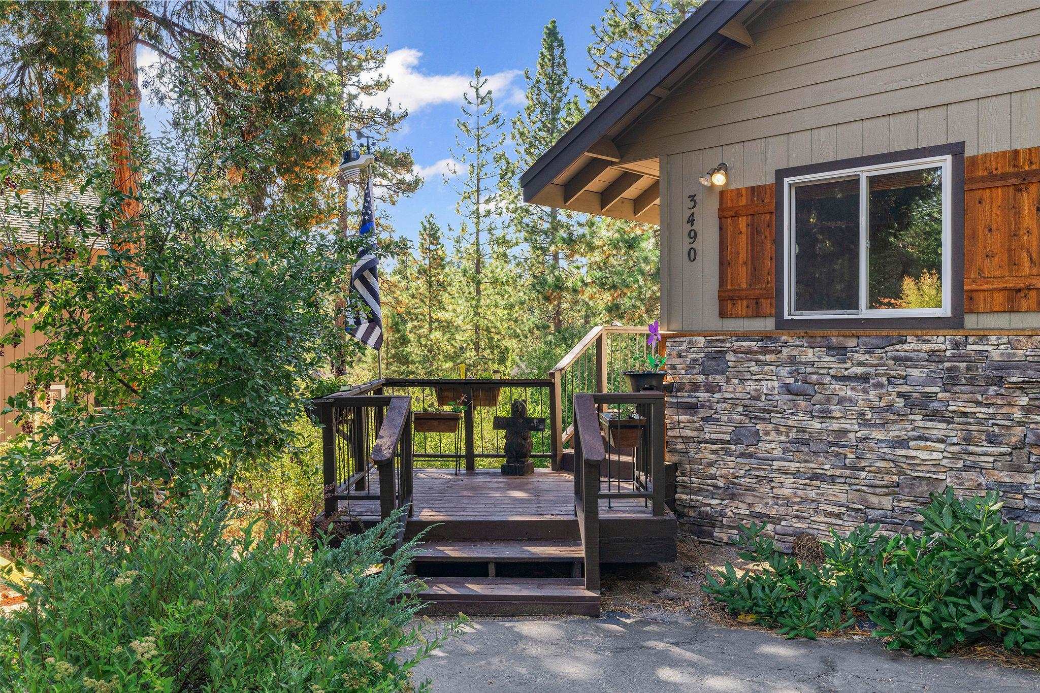 3490 Cedar Lane