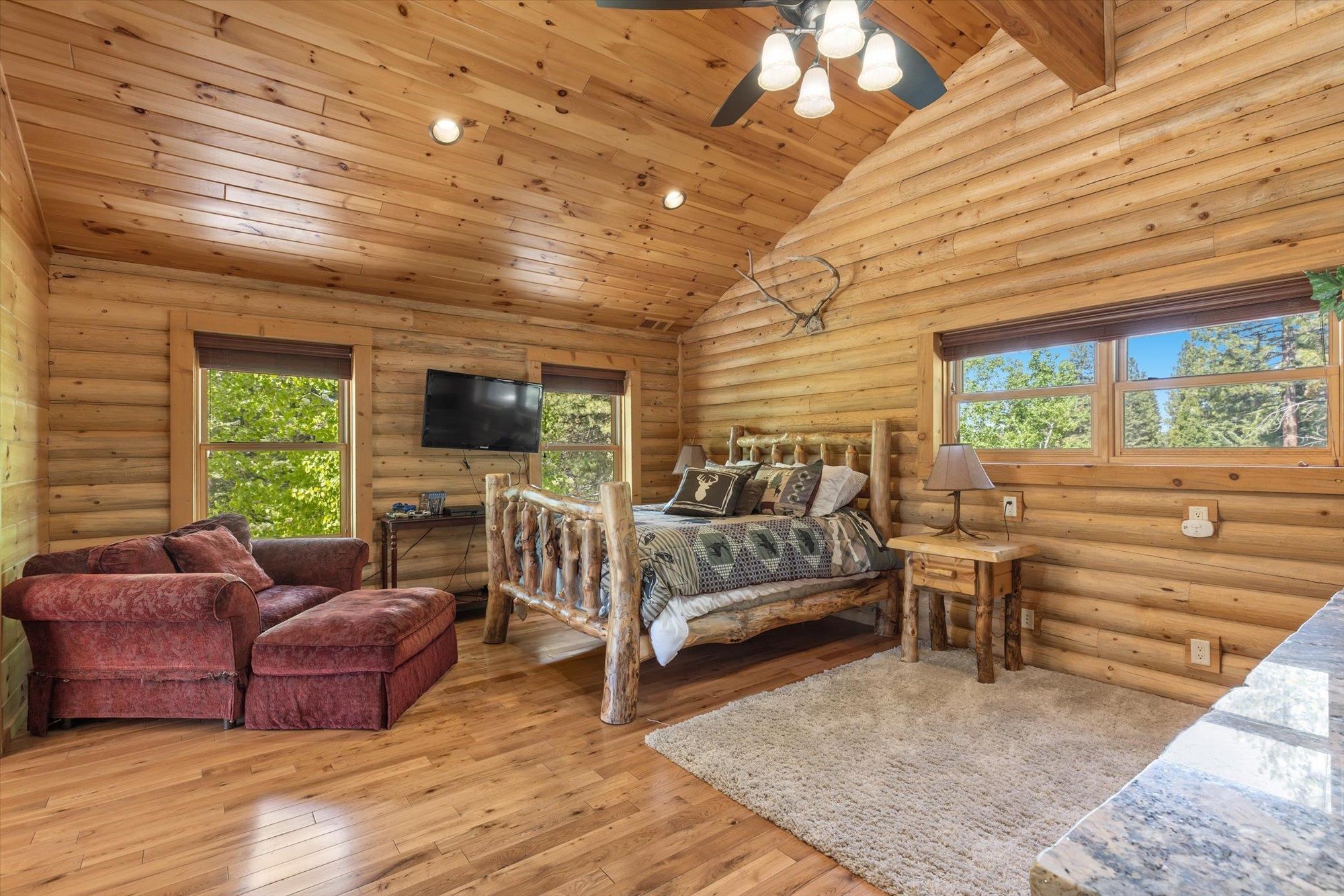 323 Gateway Drive