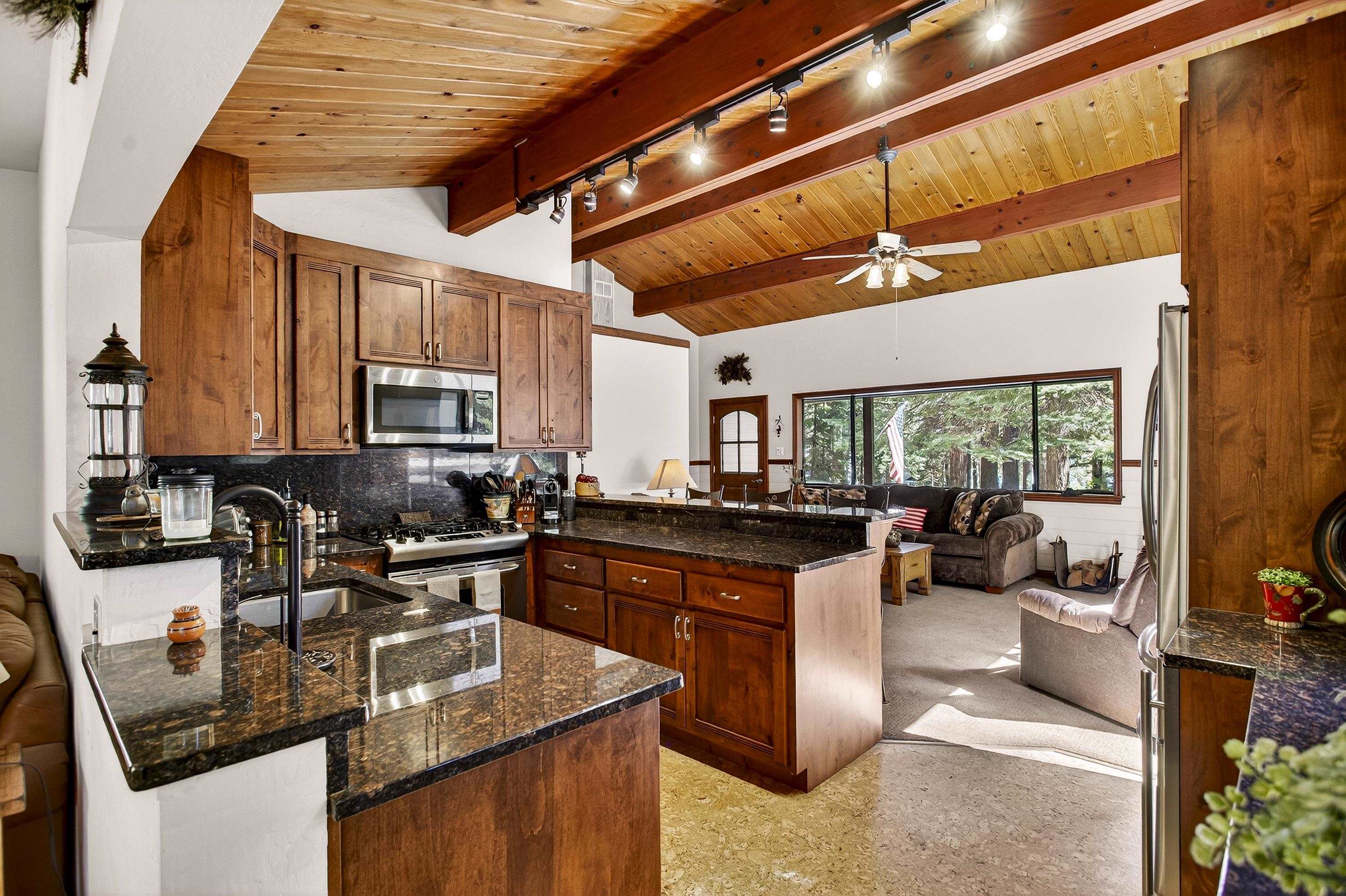 937 Peninsula Drive