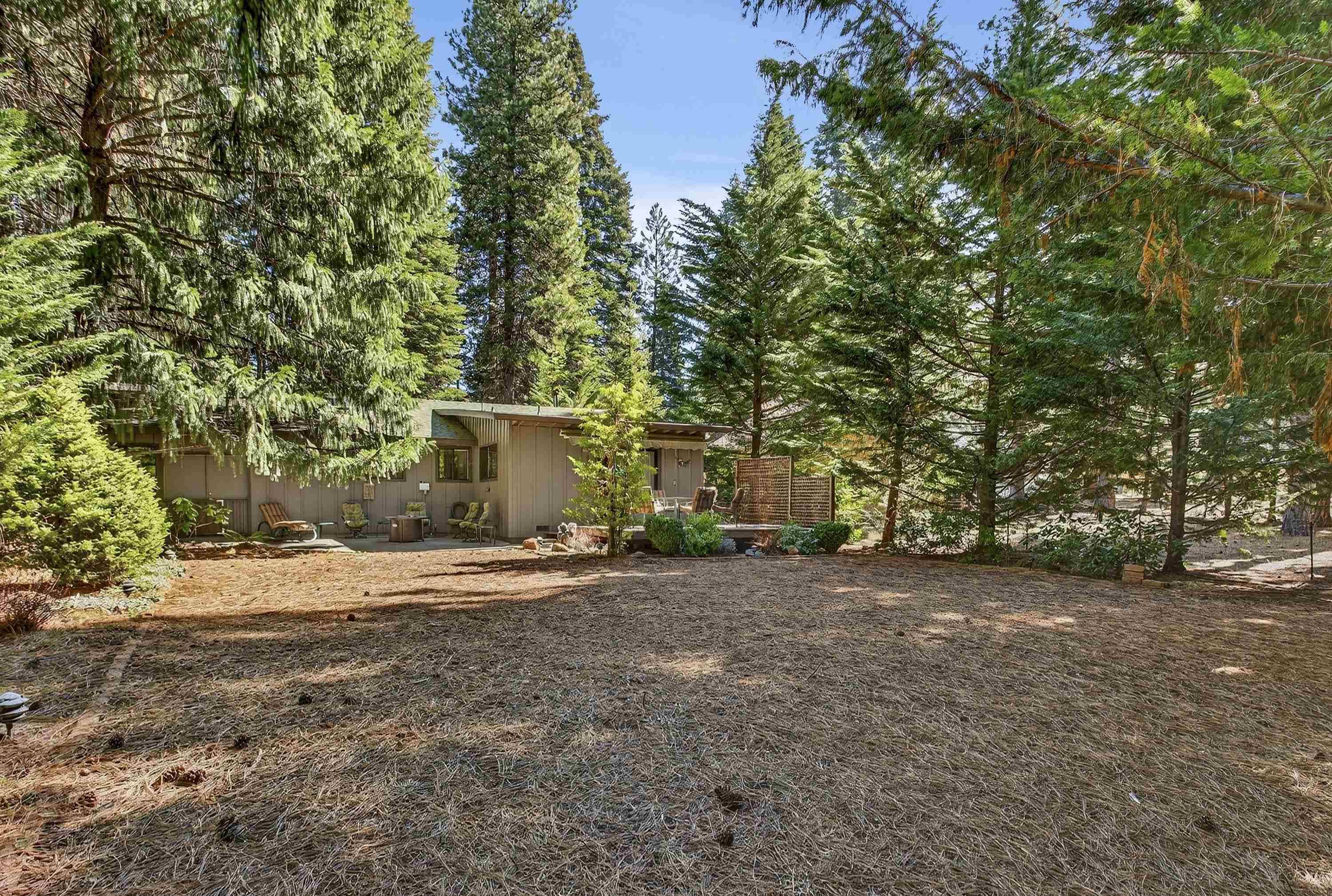 937 Peninsula Drive