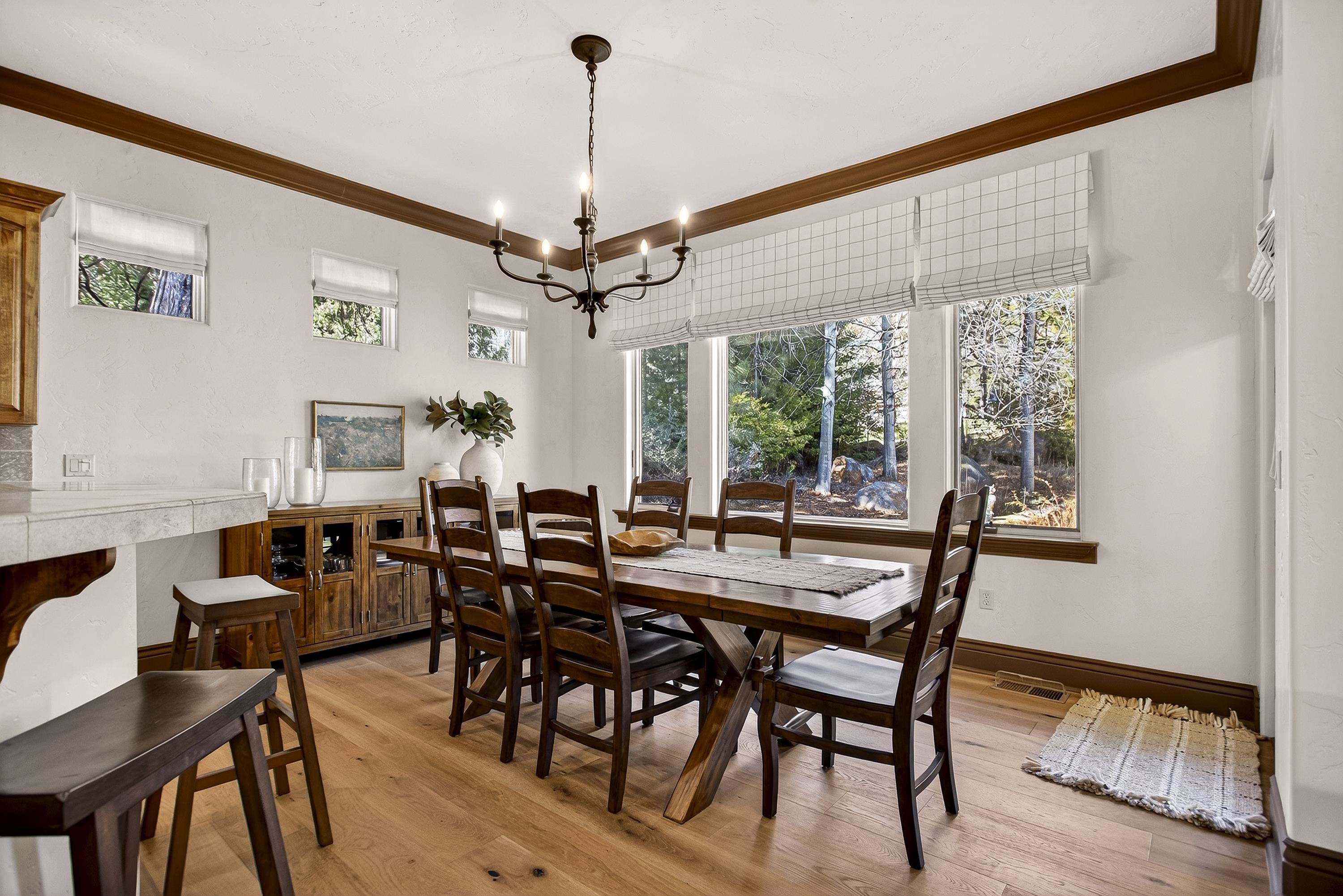 48 Foxglenn Drive