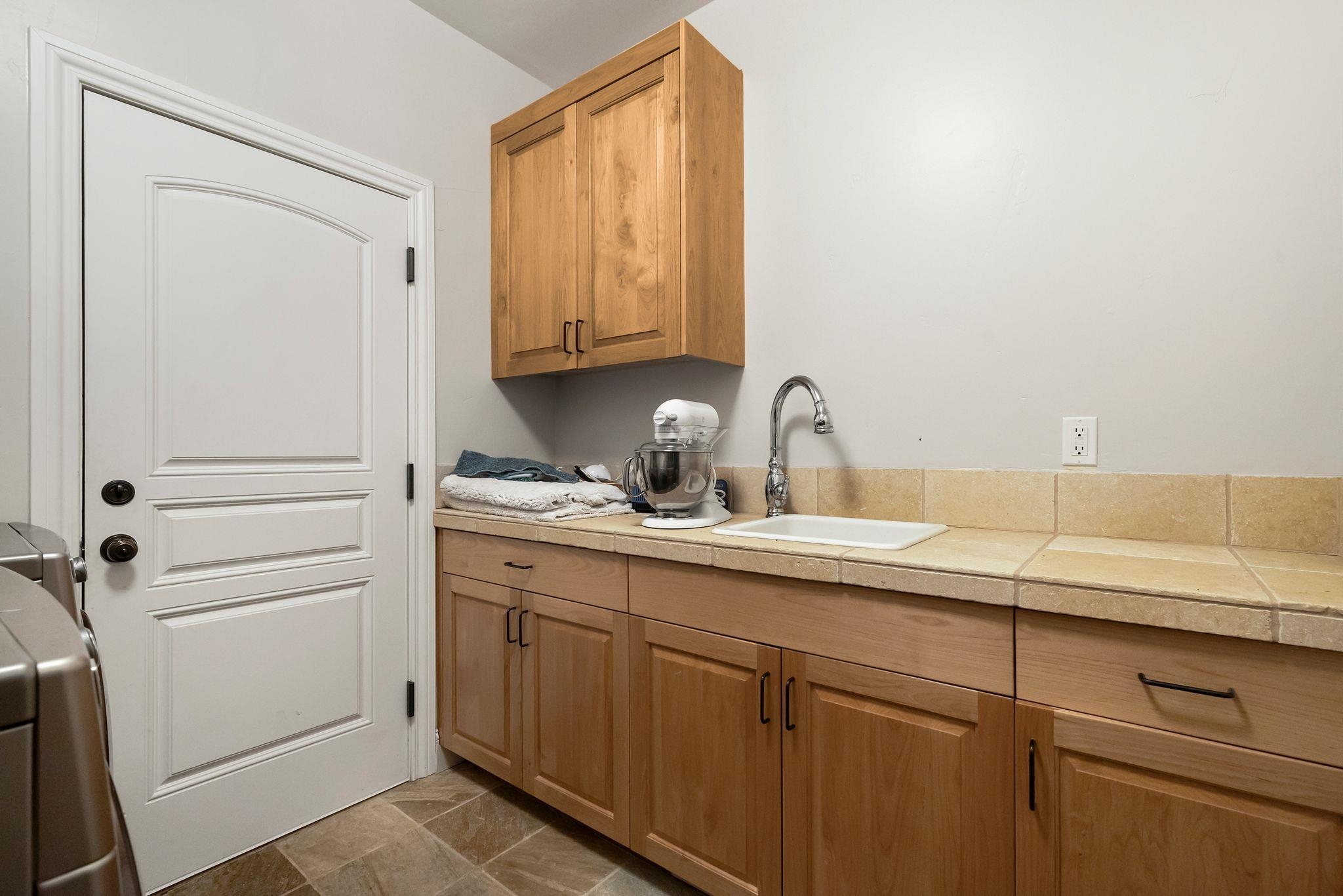 22 Highwood Circle