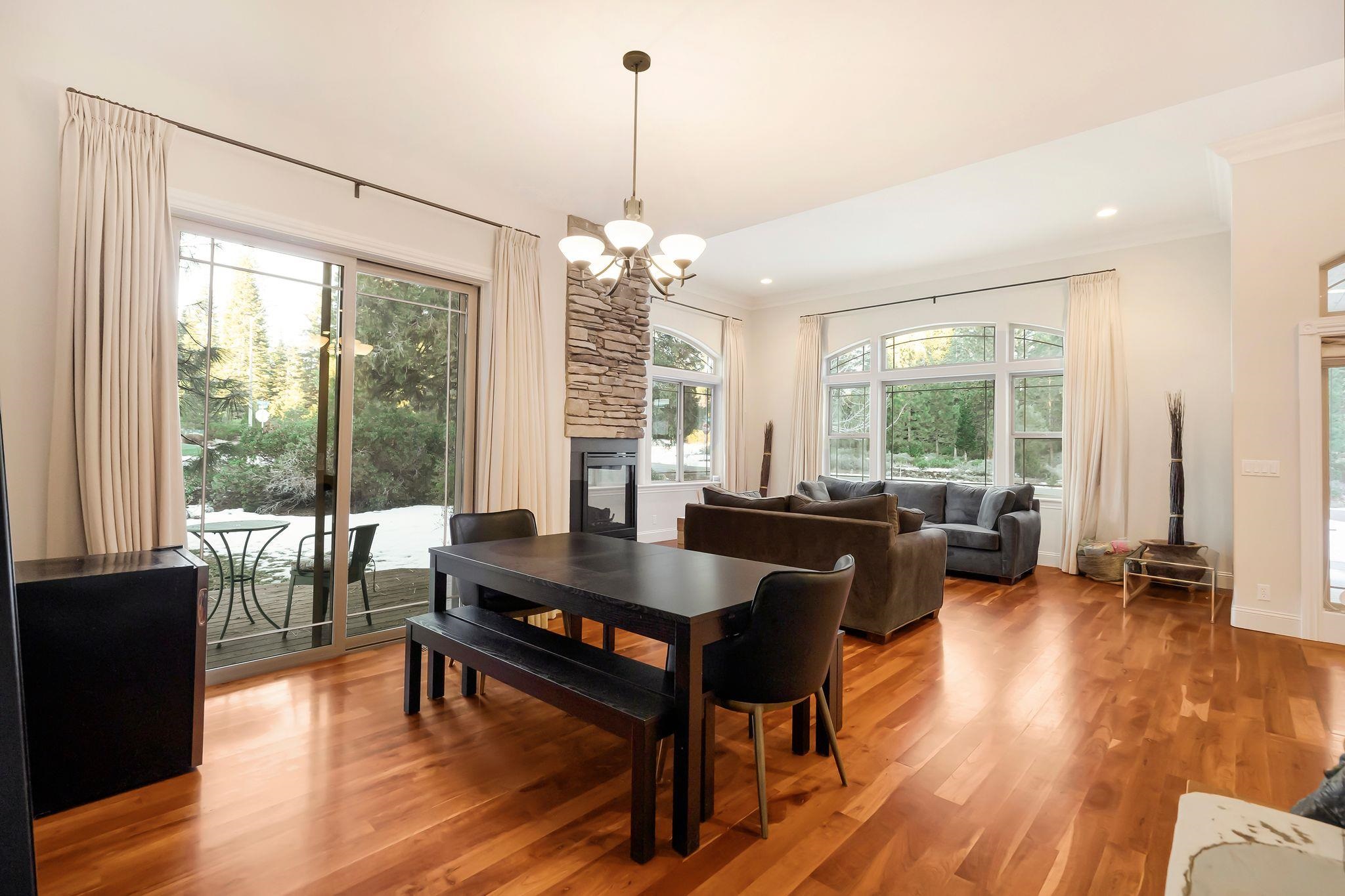 22 Highwood Circle