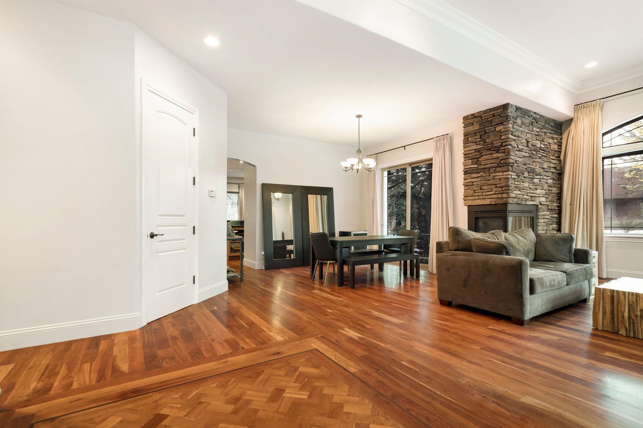22 Highwood Circle