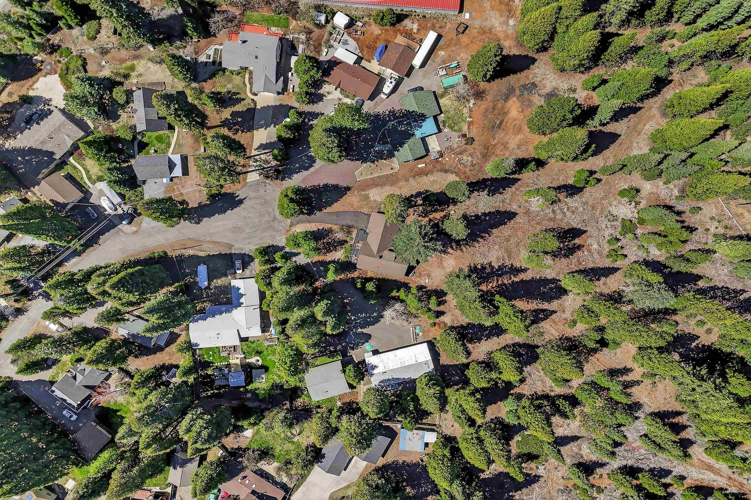 3205 Hill Crest Drive