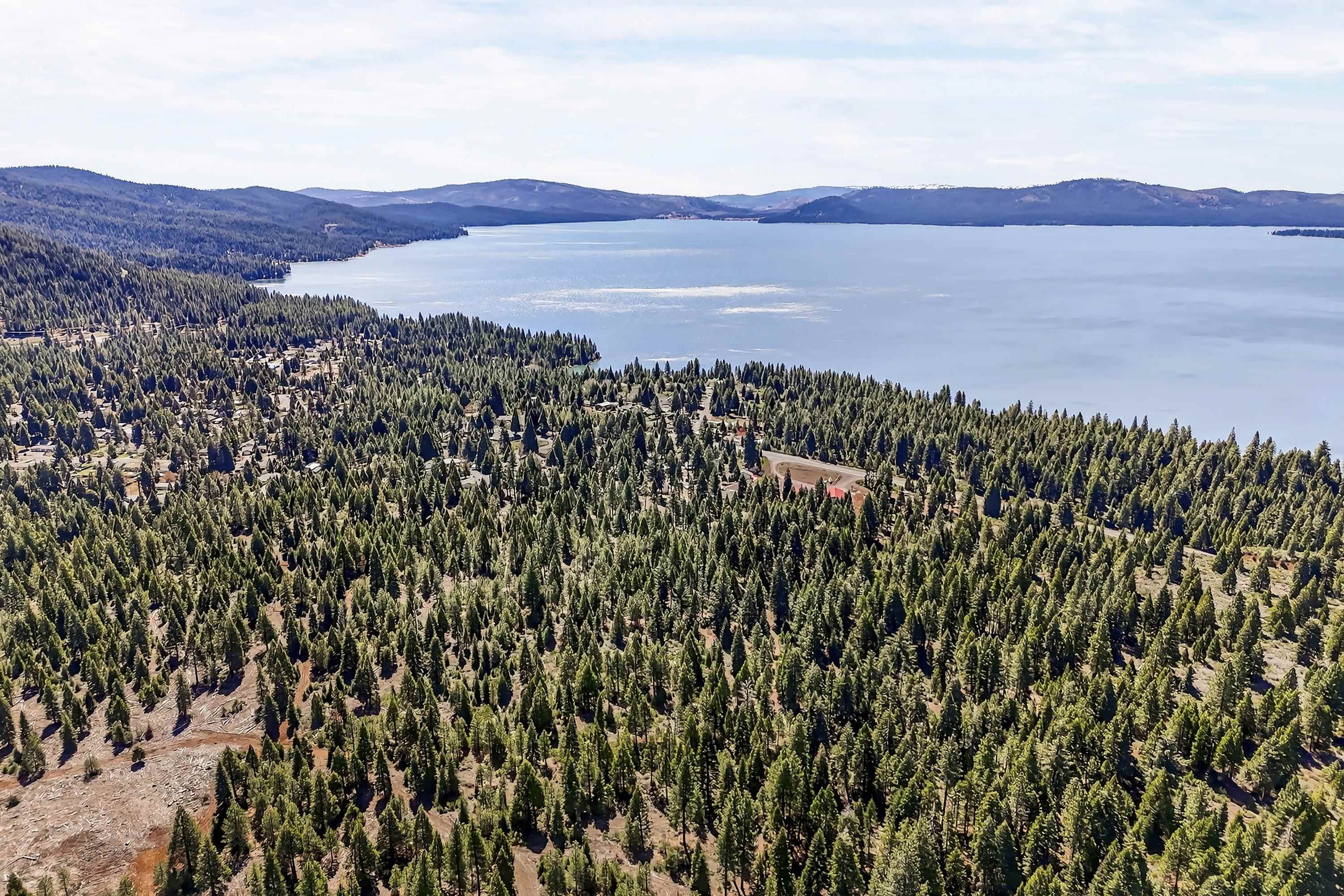 3205 Hill Crest Drive