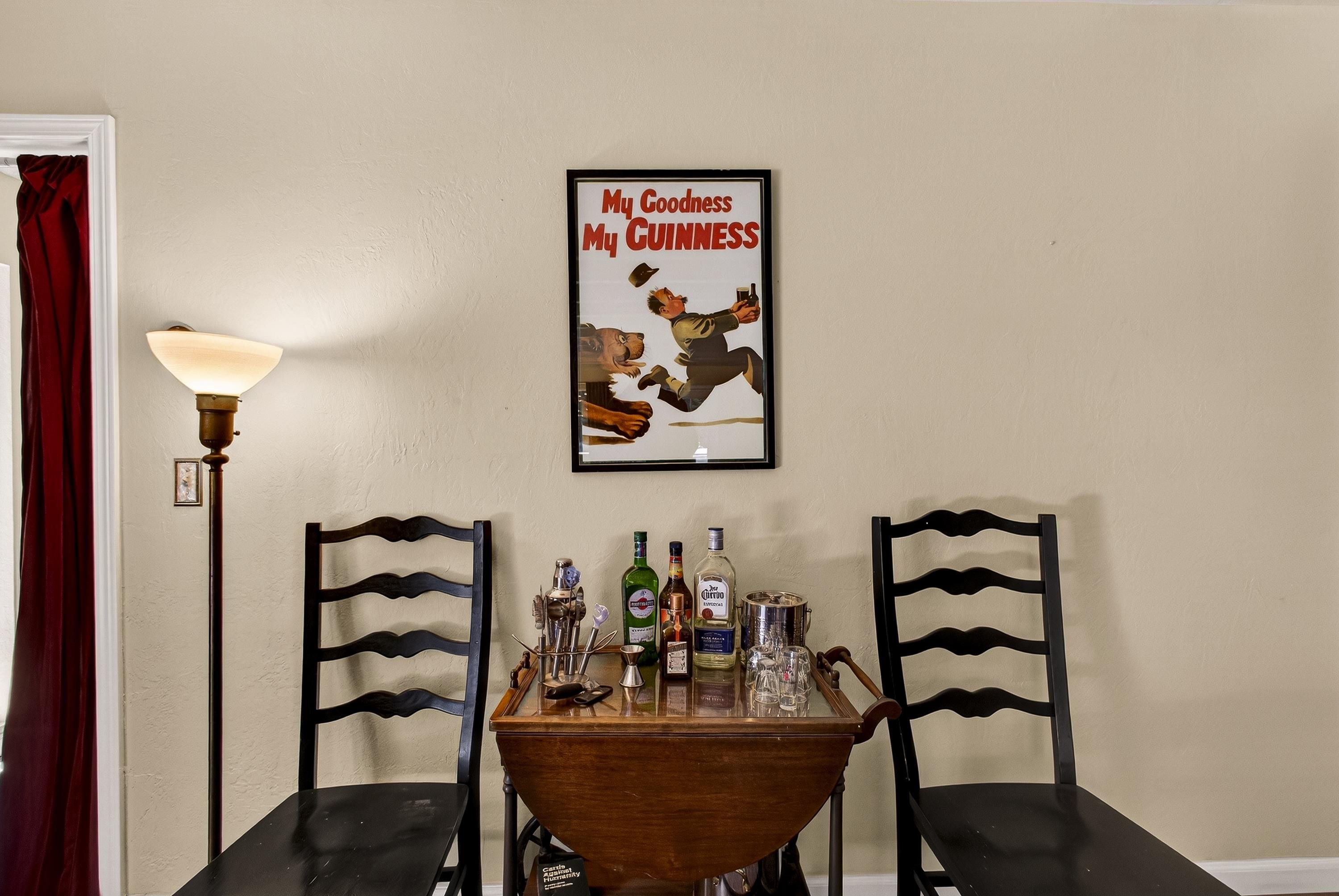 3205 Hill Crest Drive