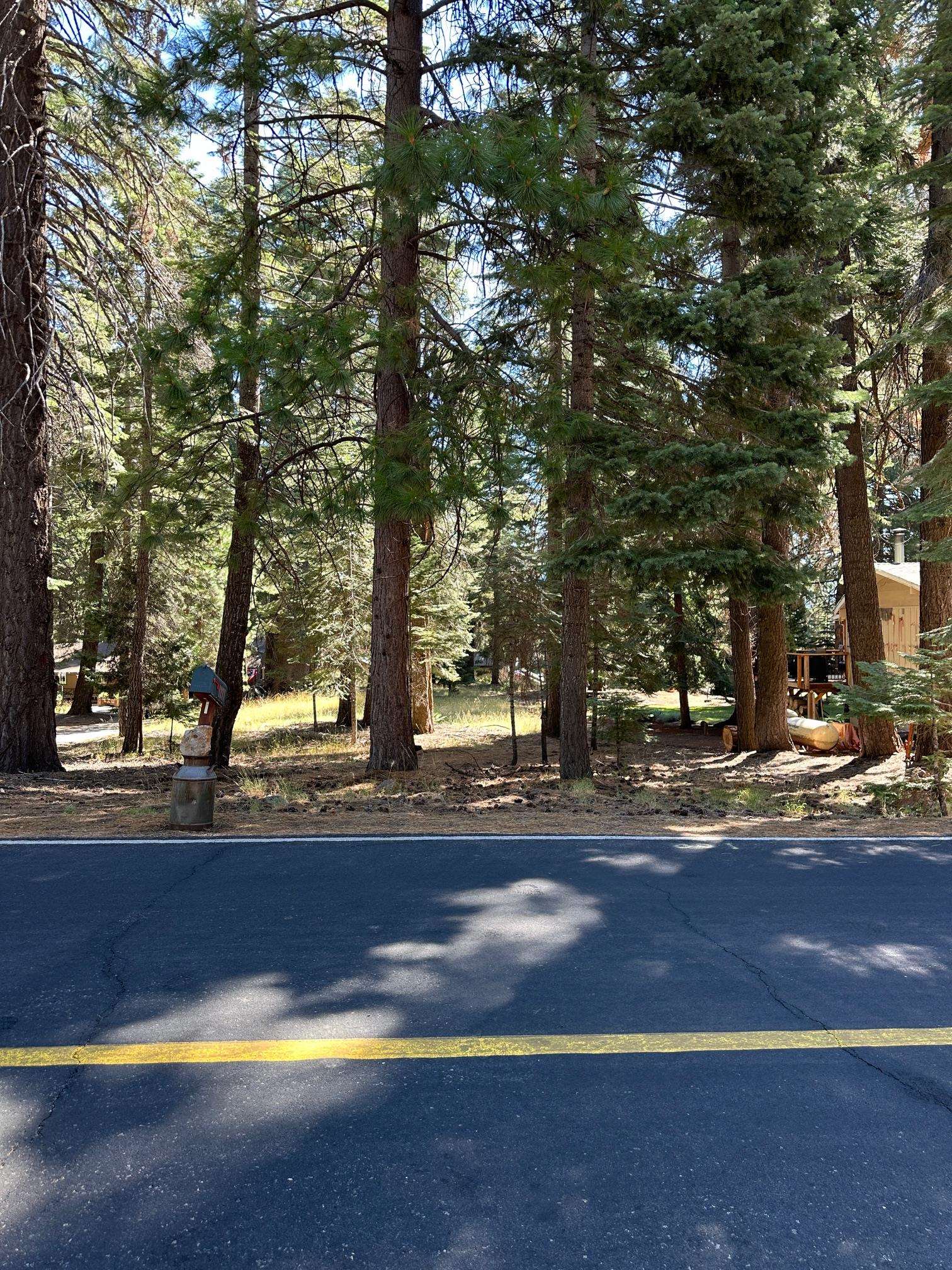 1276 Lassen View Drive