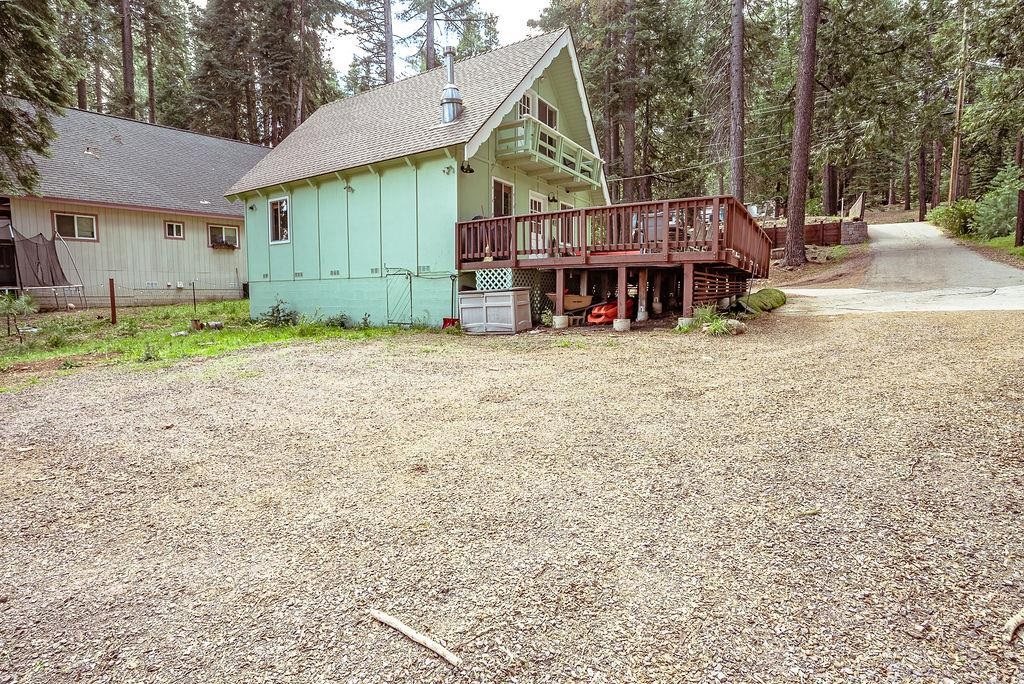 542 Manzanita Way