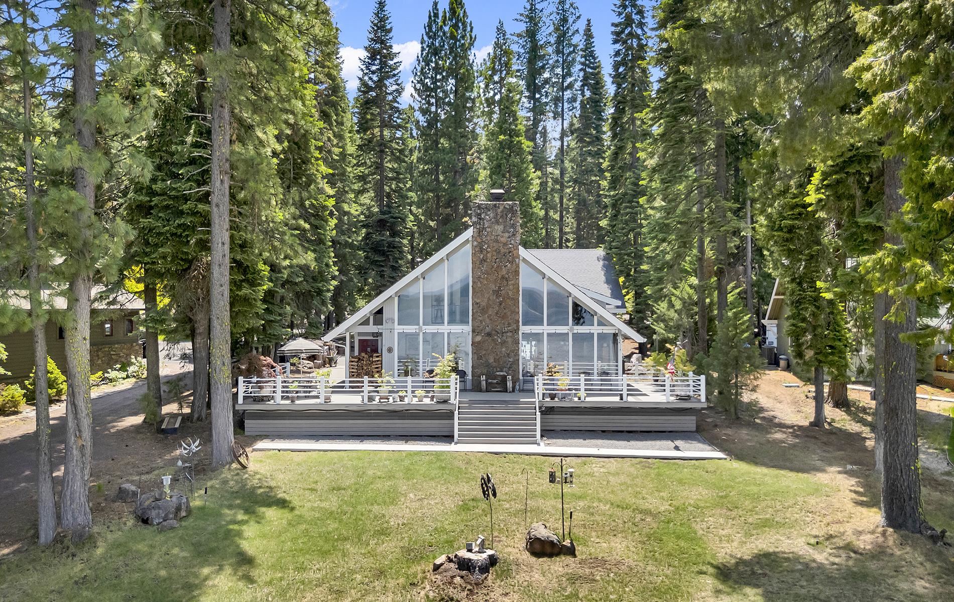 213 Lake Almanor West Drive