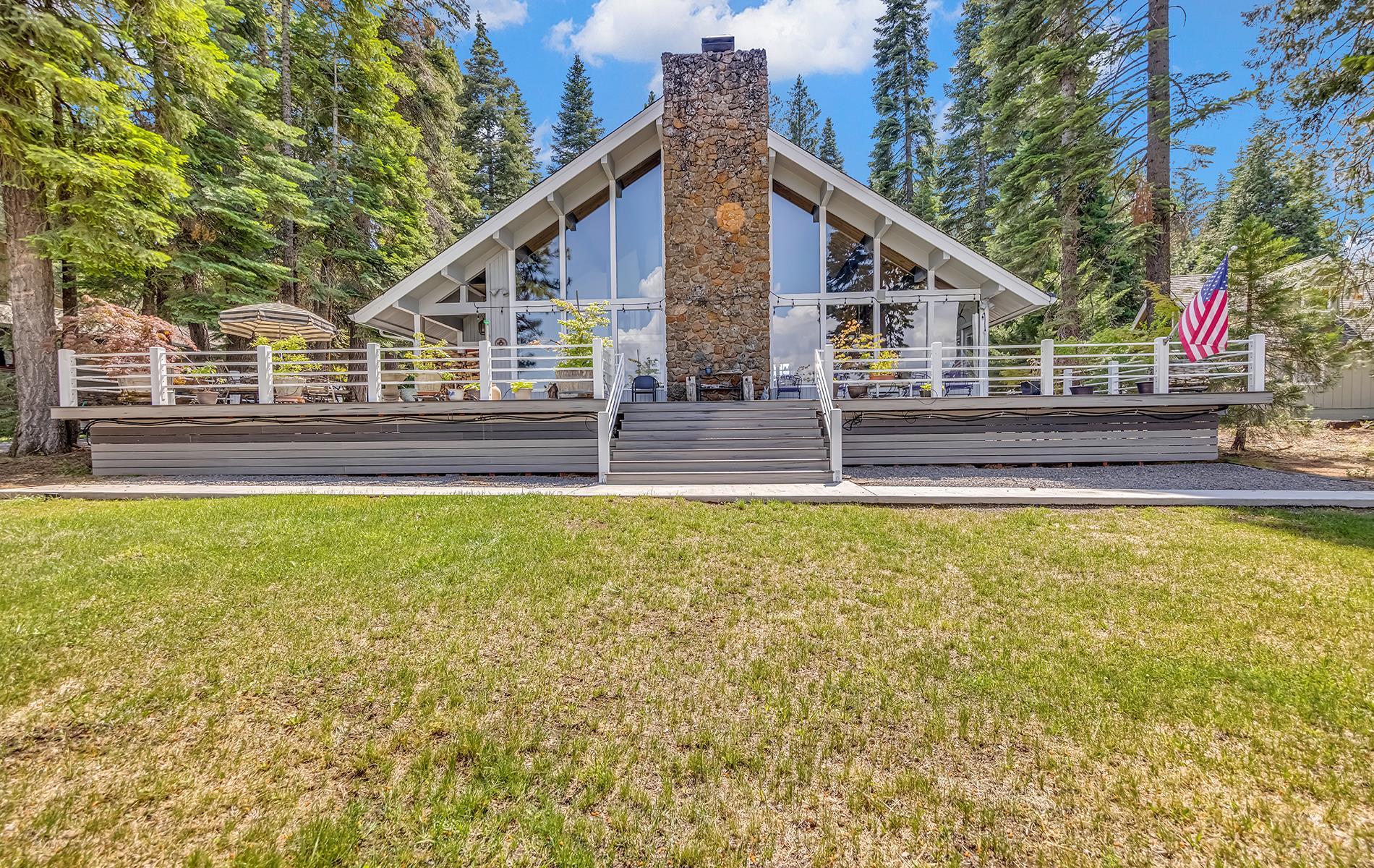 213 Lake Almanor West Drive