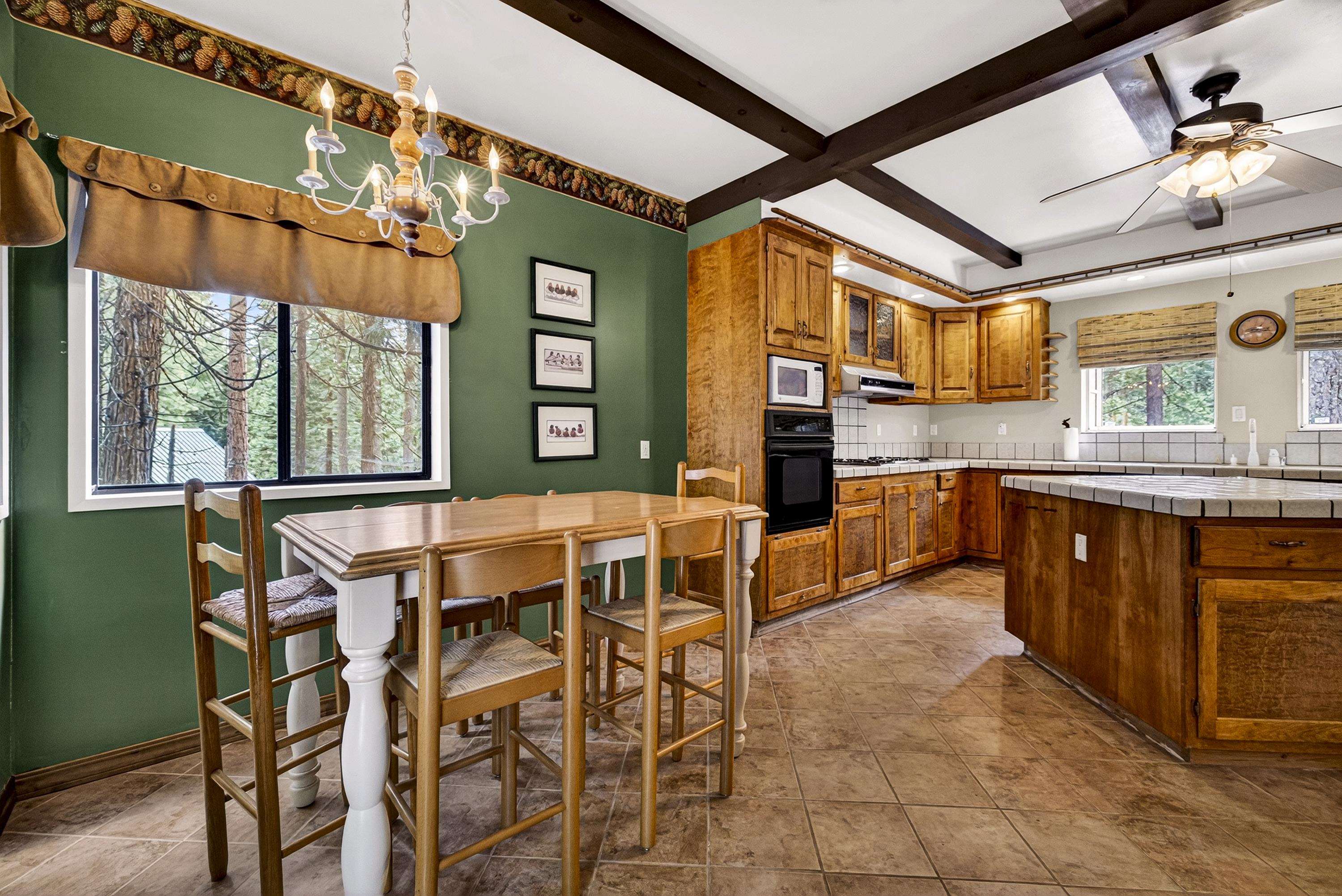 431 Ponderosa Circle