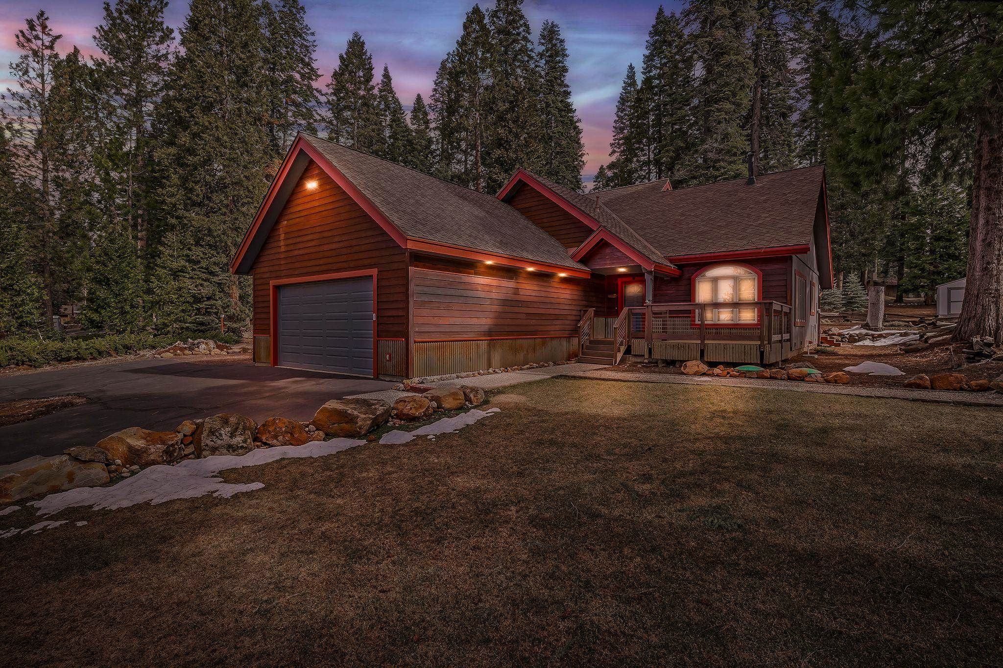 1228 Lassen View Drive
