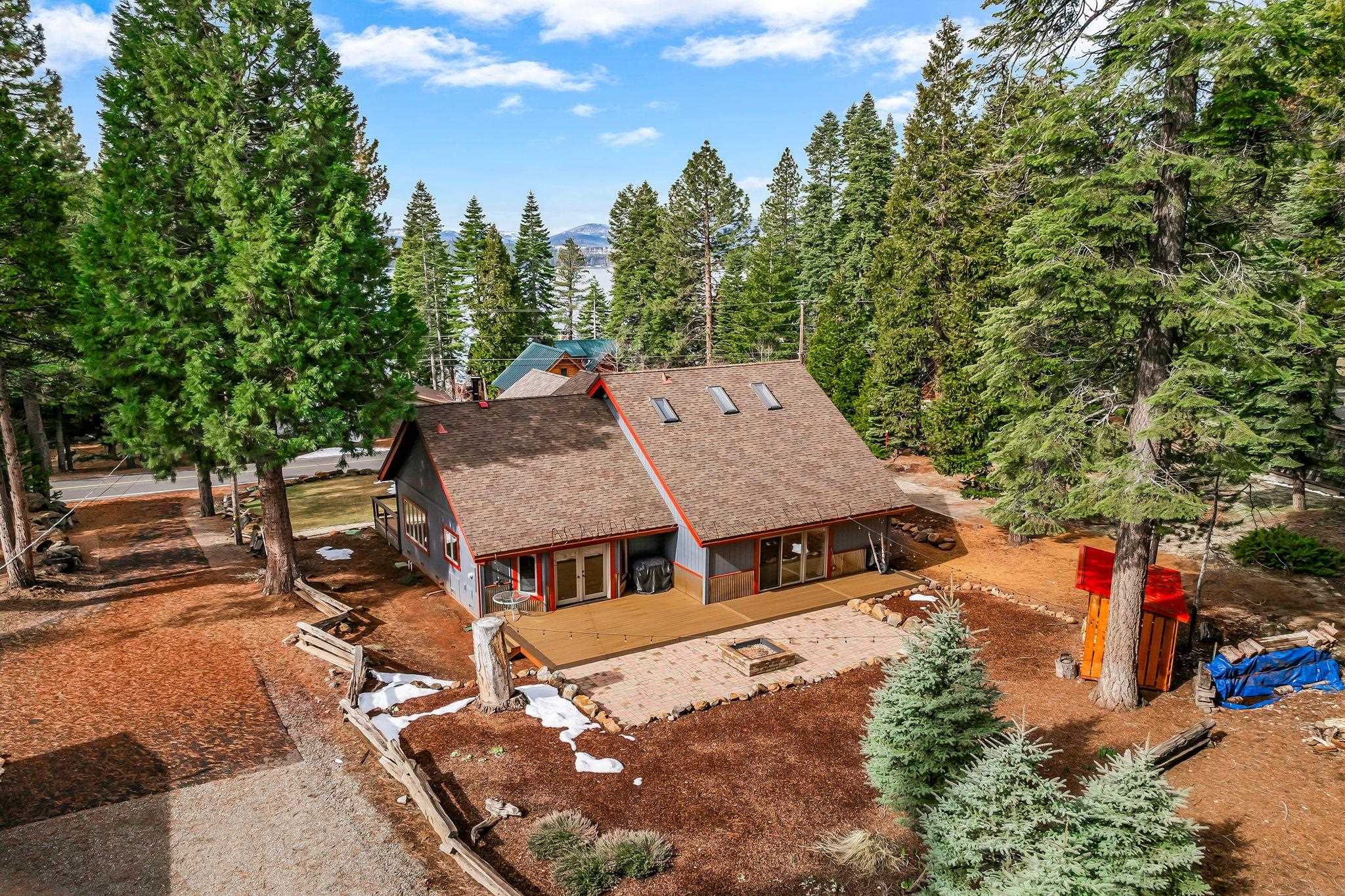 1228 Lassen View Drive