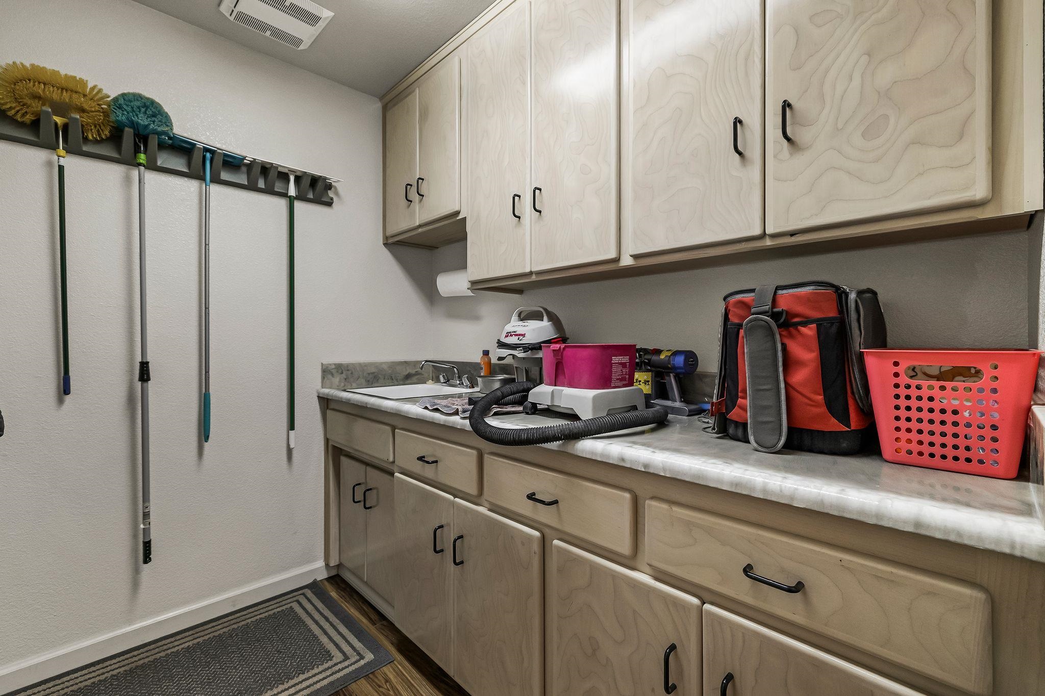 1228 Lassen View Drive