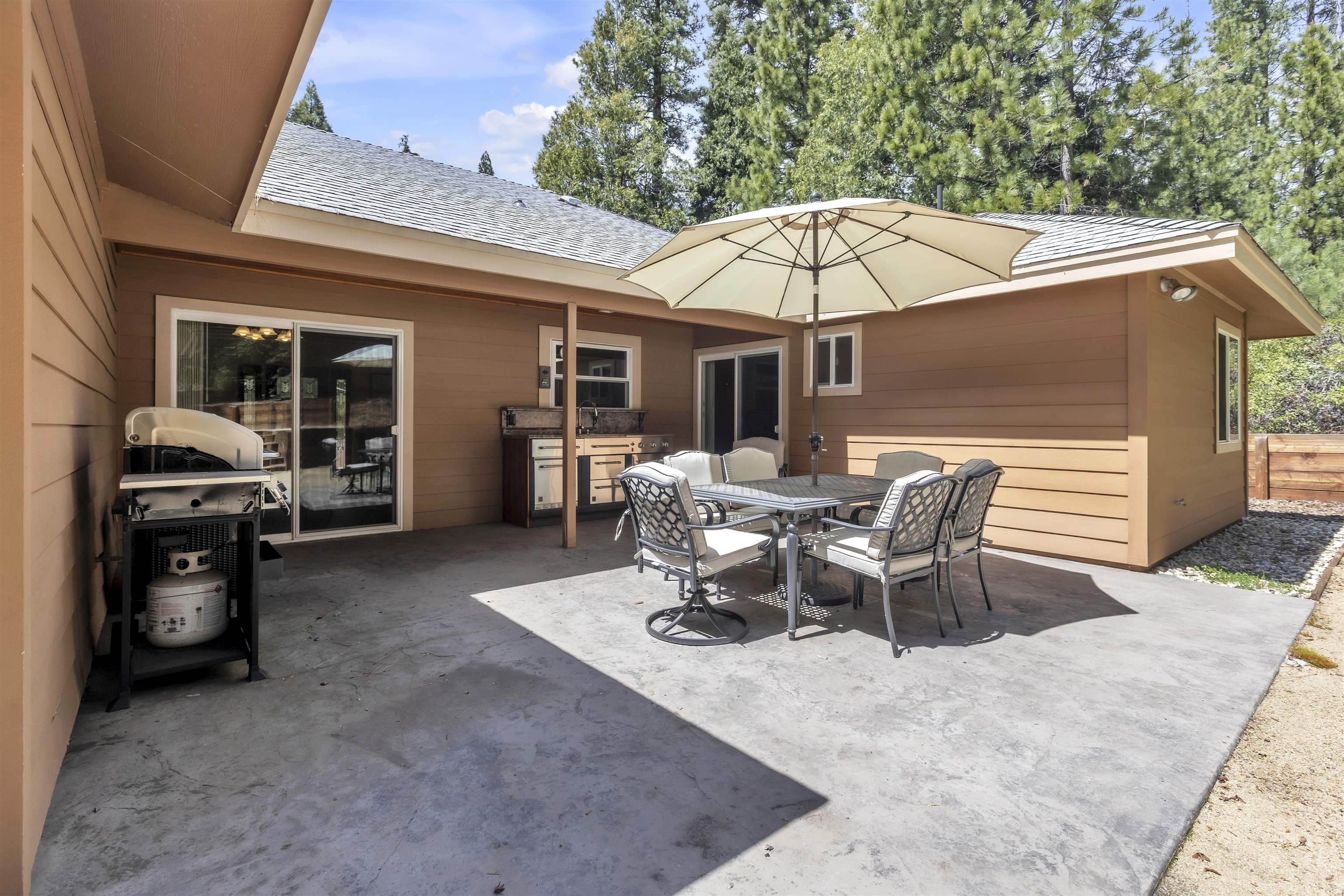 296 Red River Drive