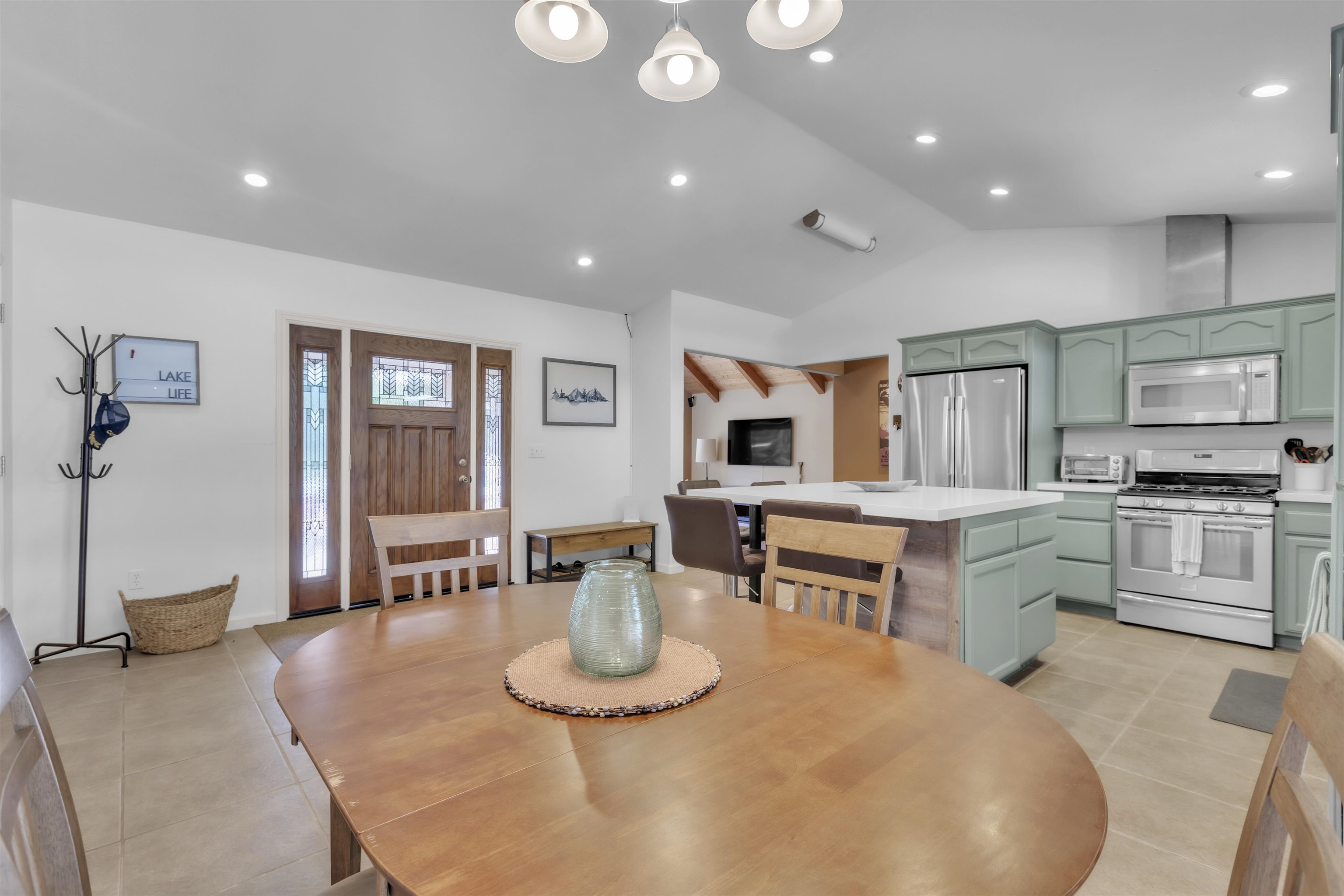 296 Red River Drive