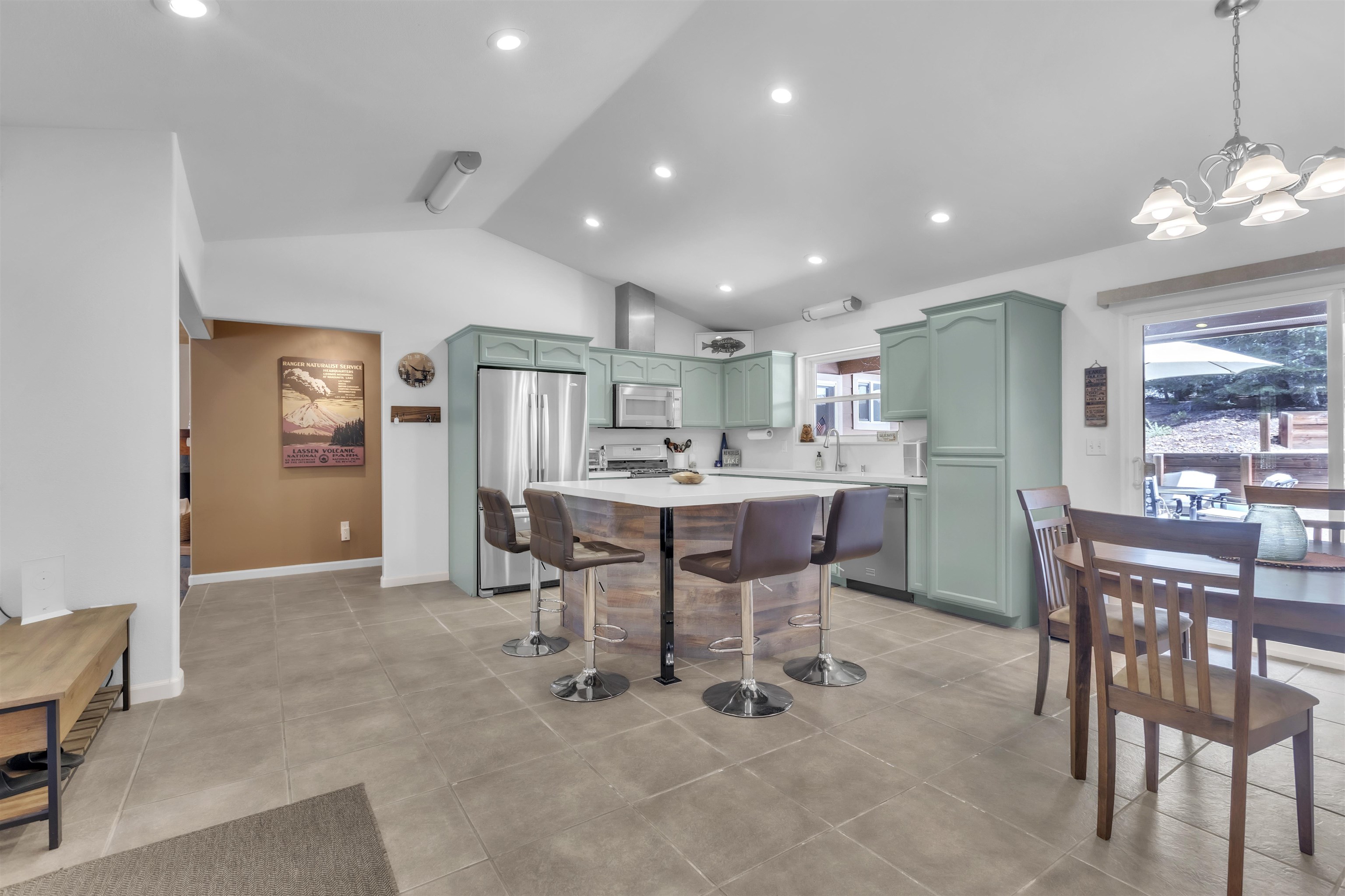296 Red River Drive