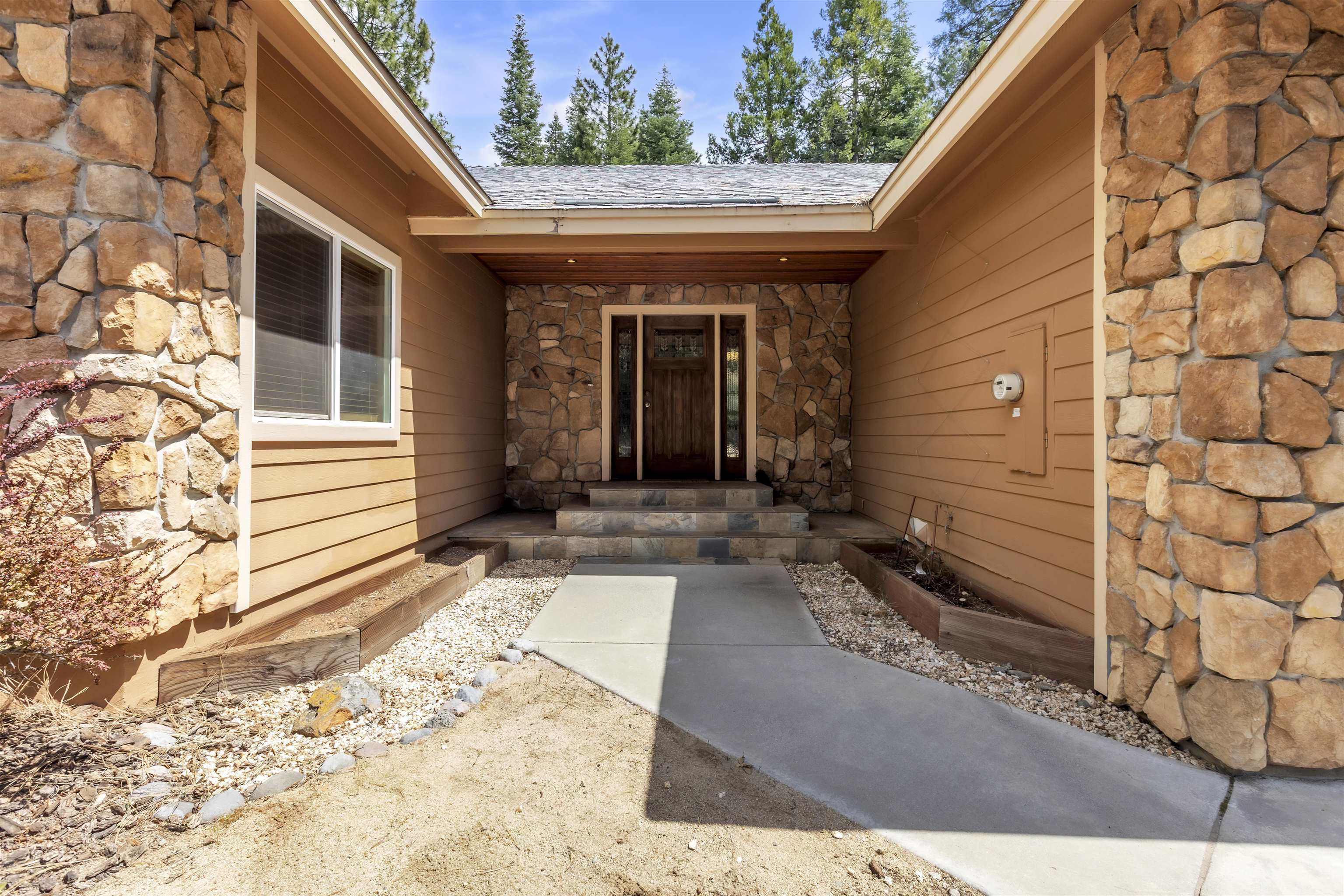 296 Red River Drive