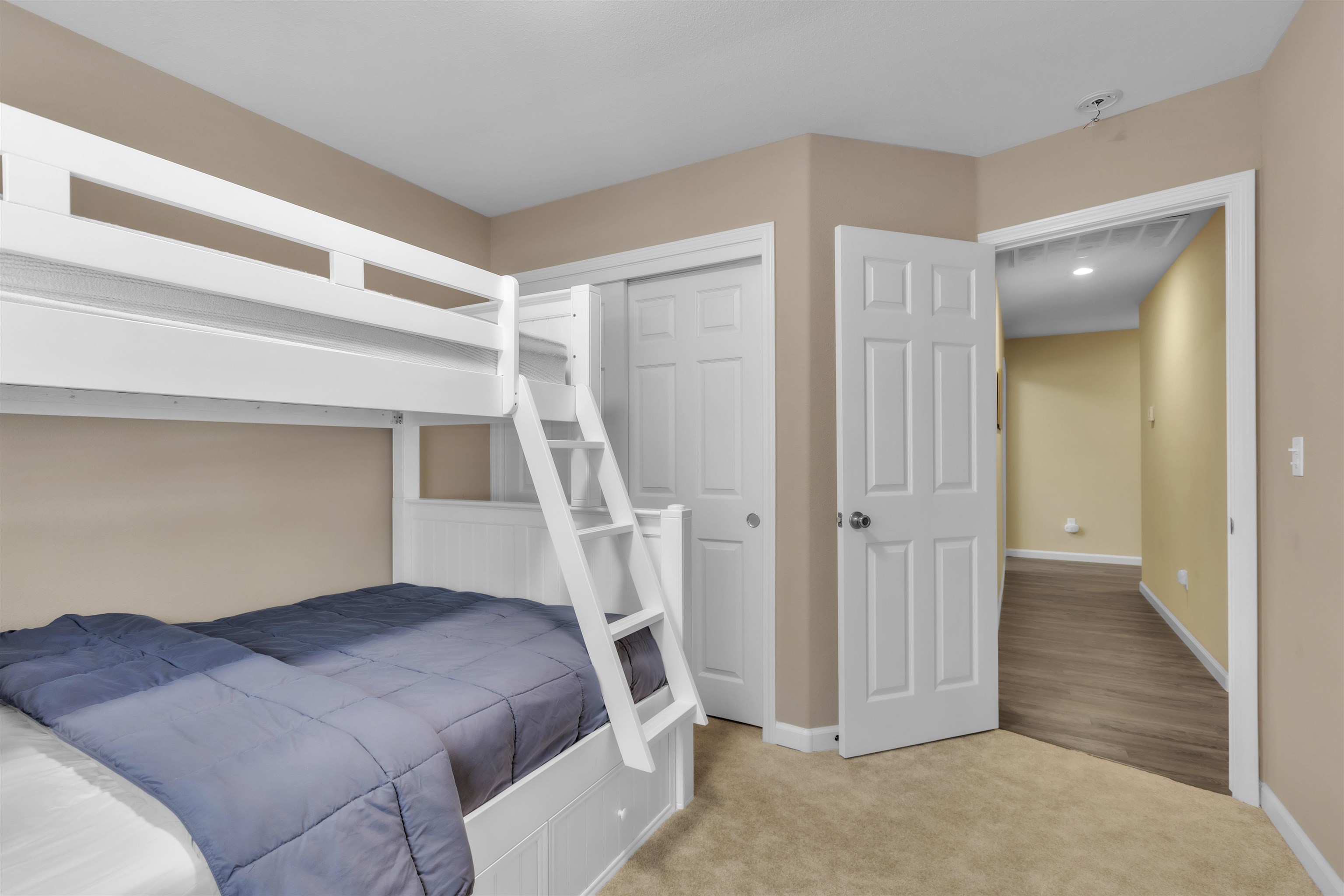 296 Red River Drive