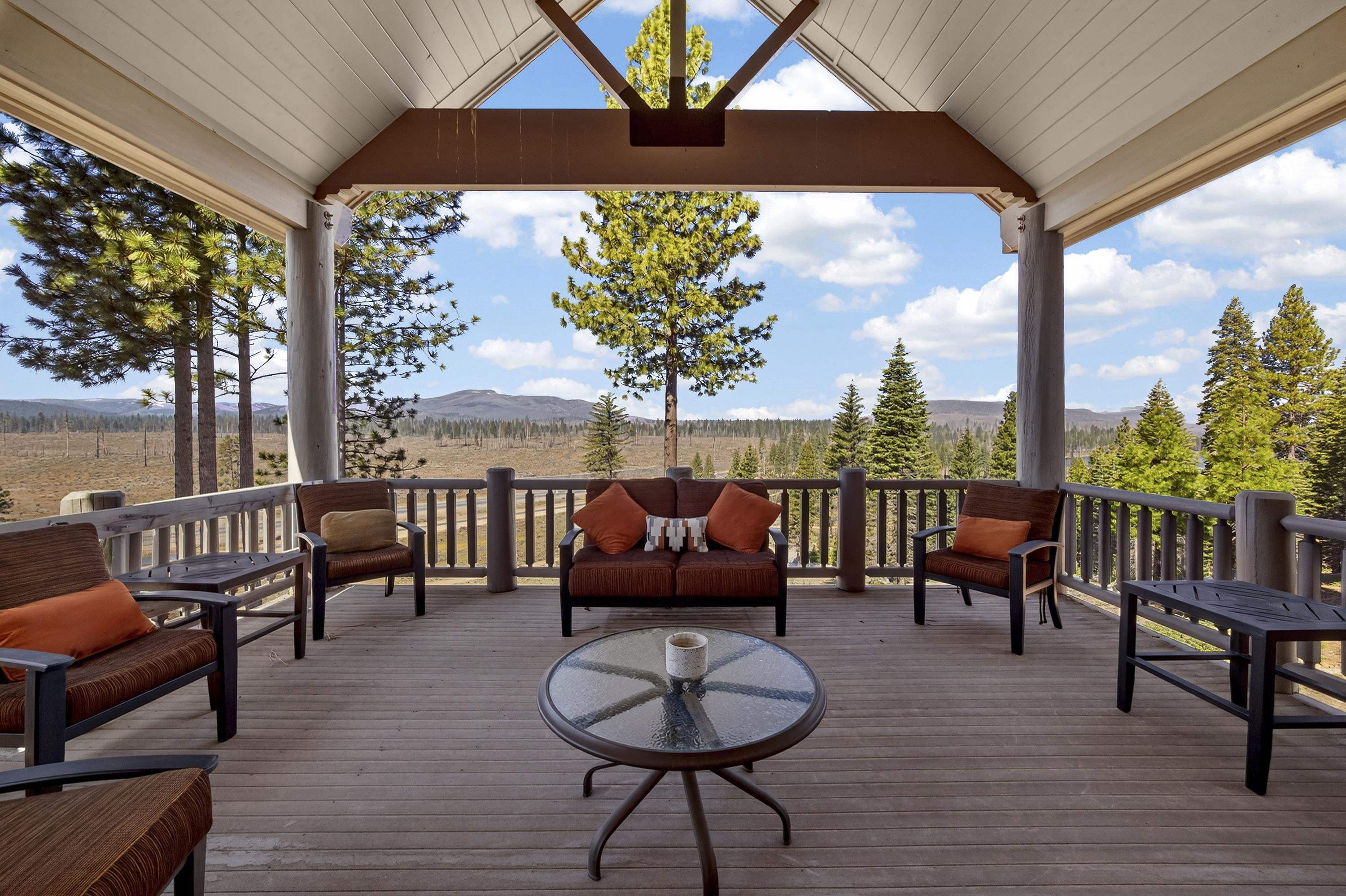106 Goose Bay View Trail