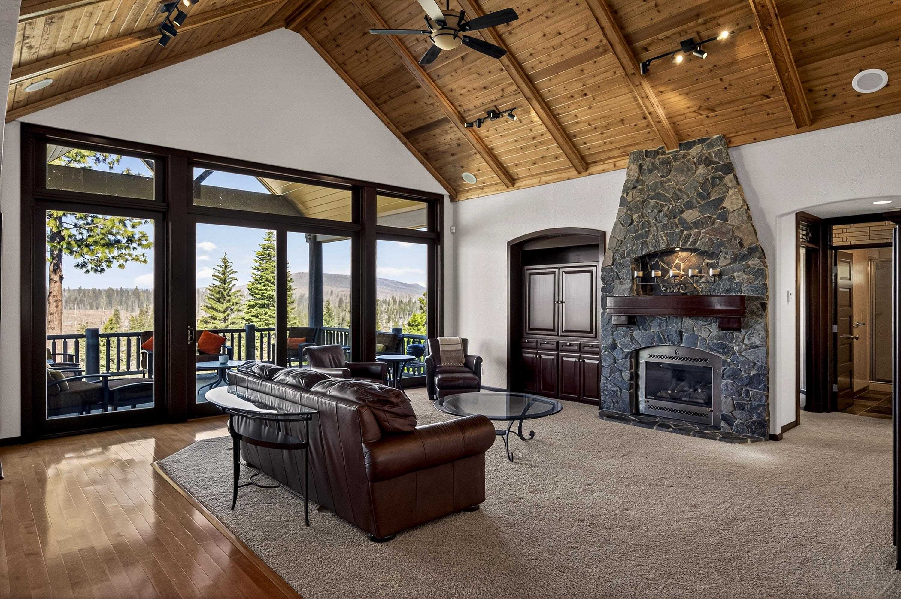 106 Goose Bay View Trail