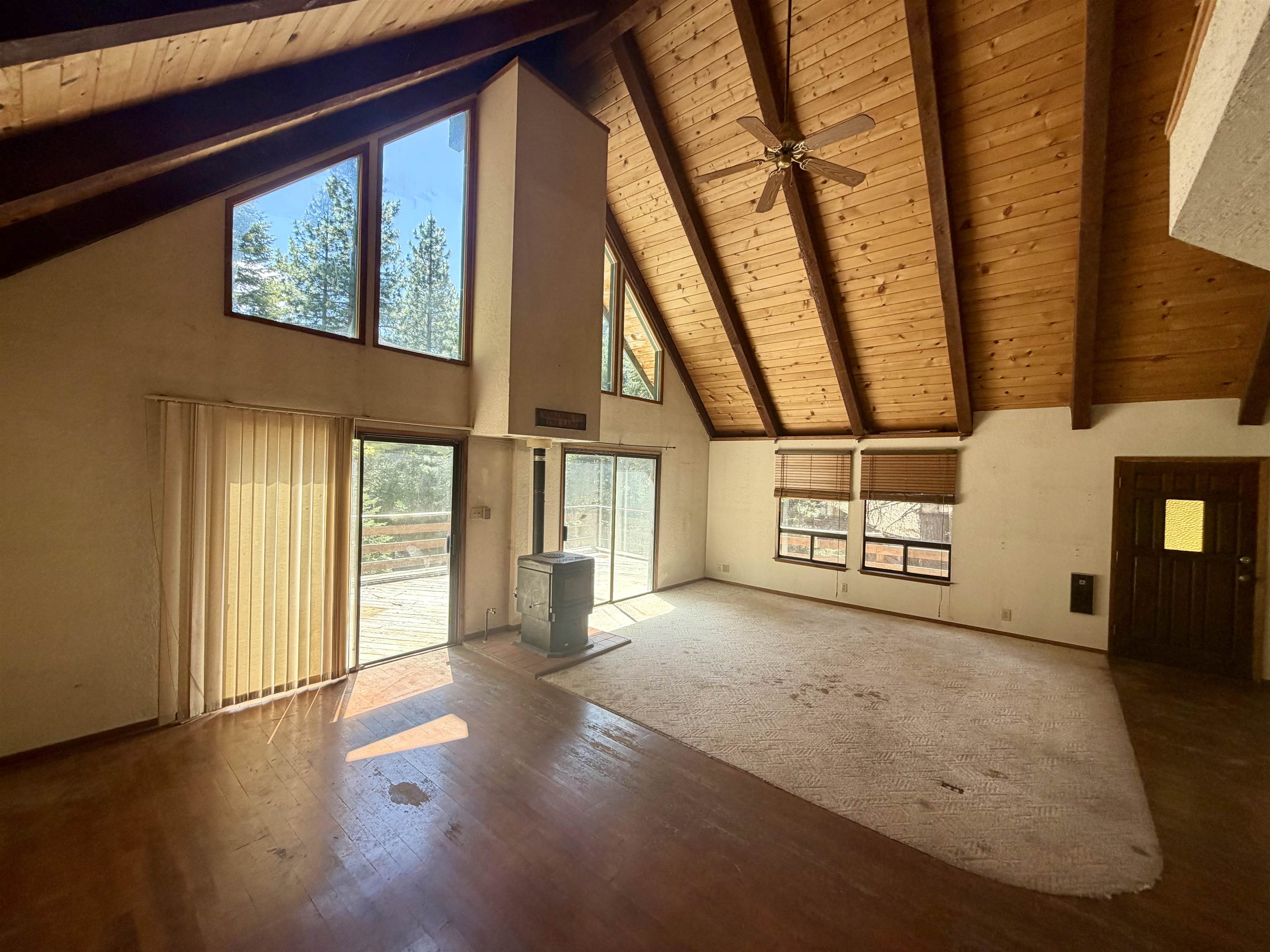 109 Peninsula Drive