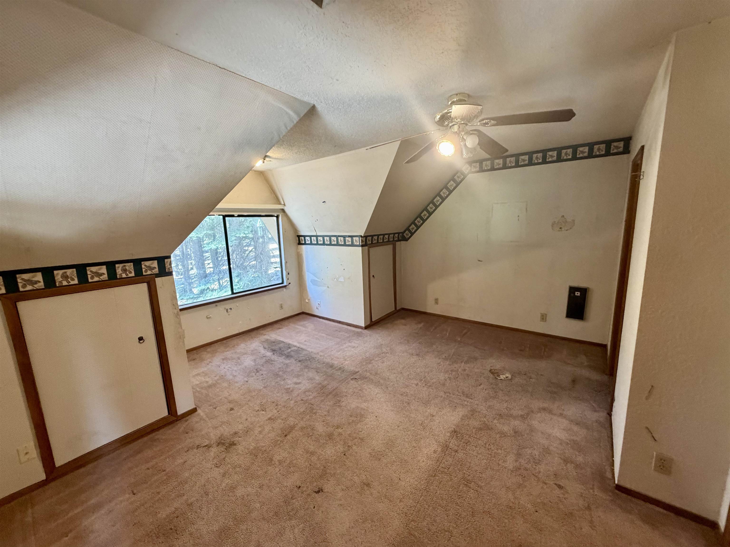 109 Peninsula Drive