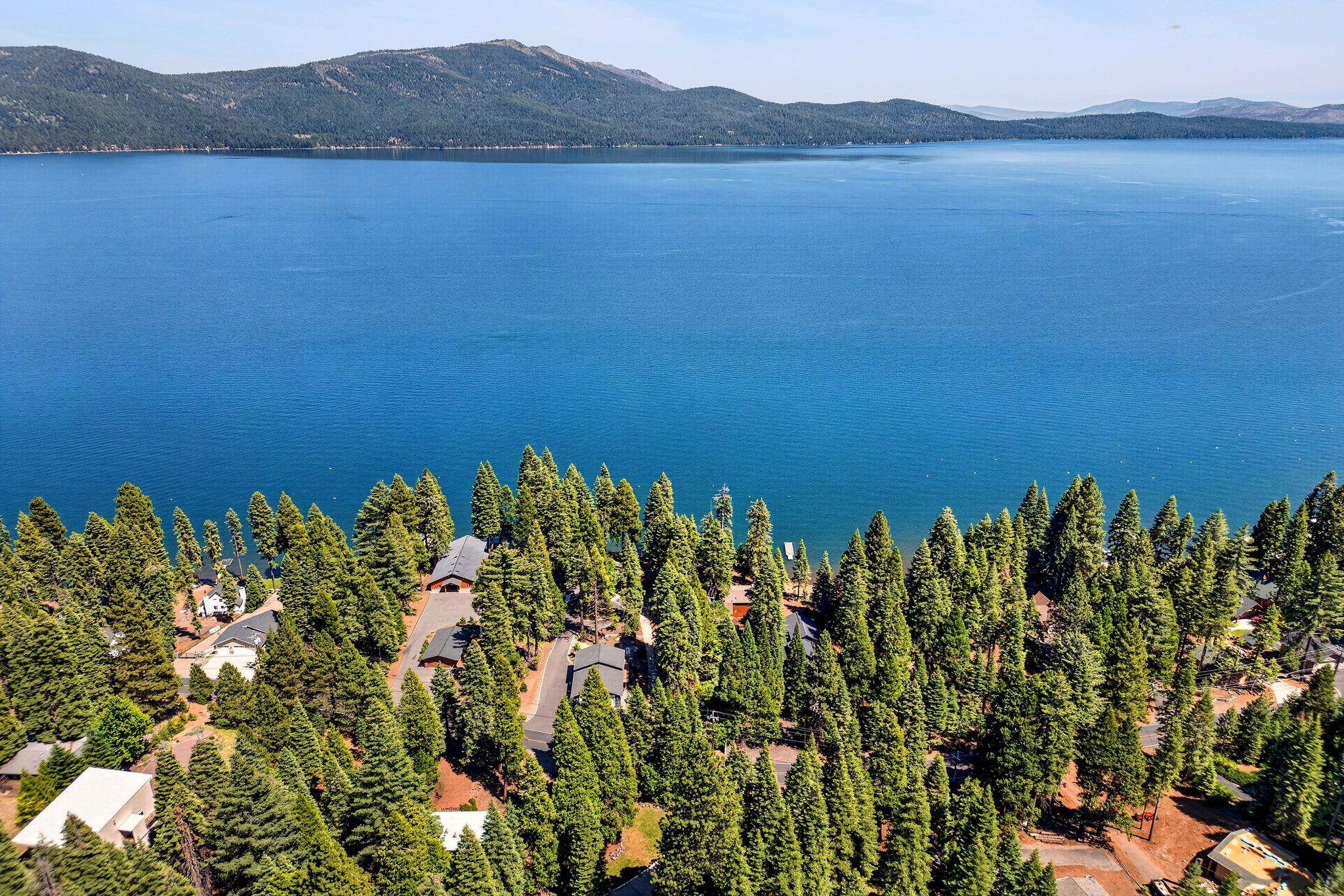 830 Peninsula Drive