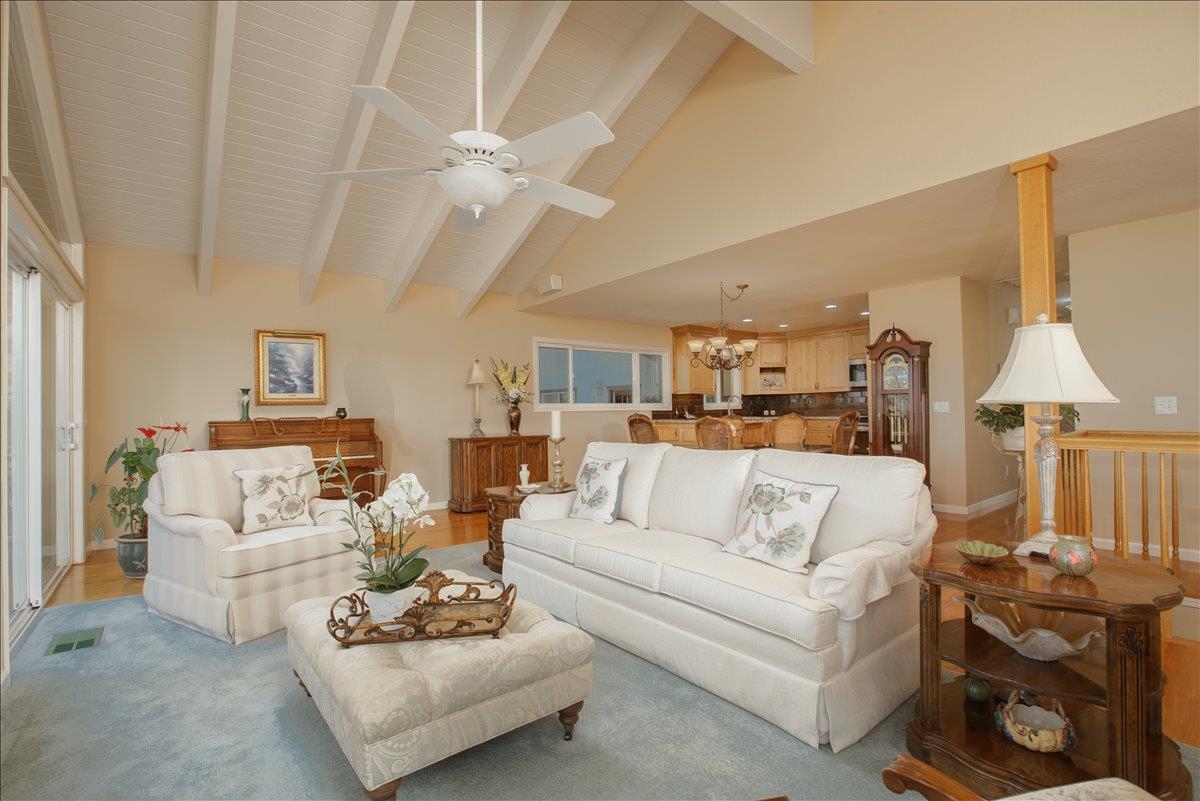 1119 Lassen View Drive
