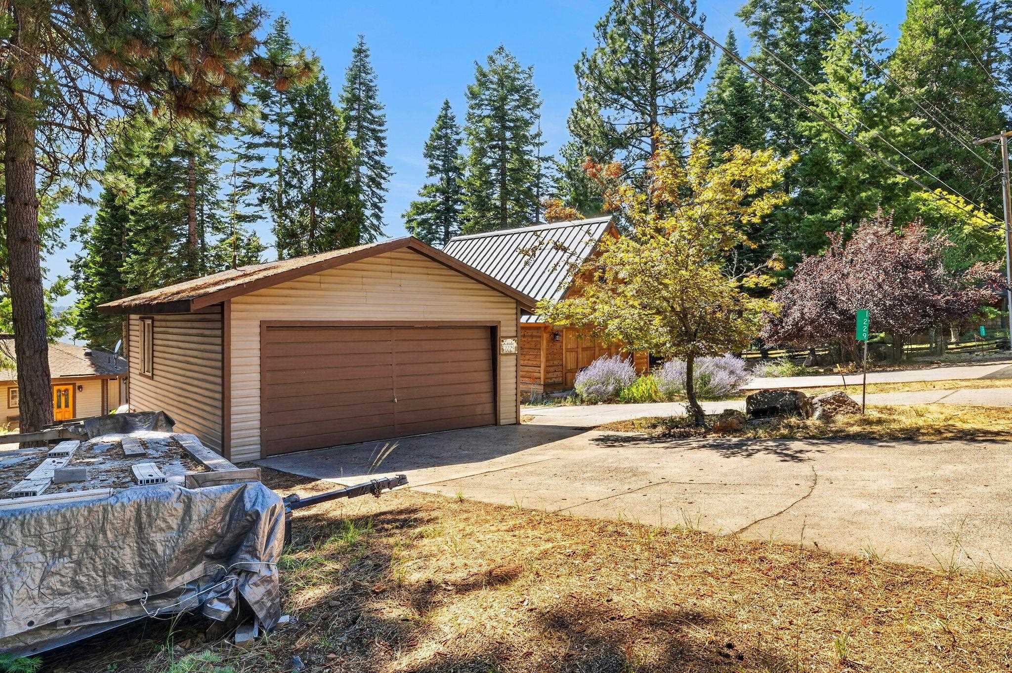 1229 Lassen View Drive