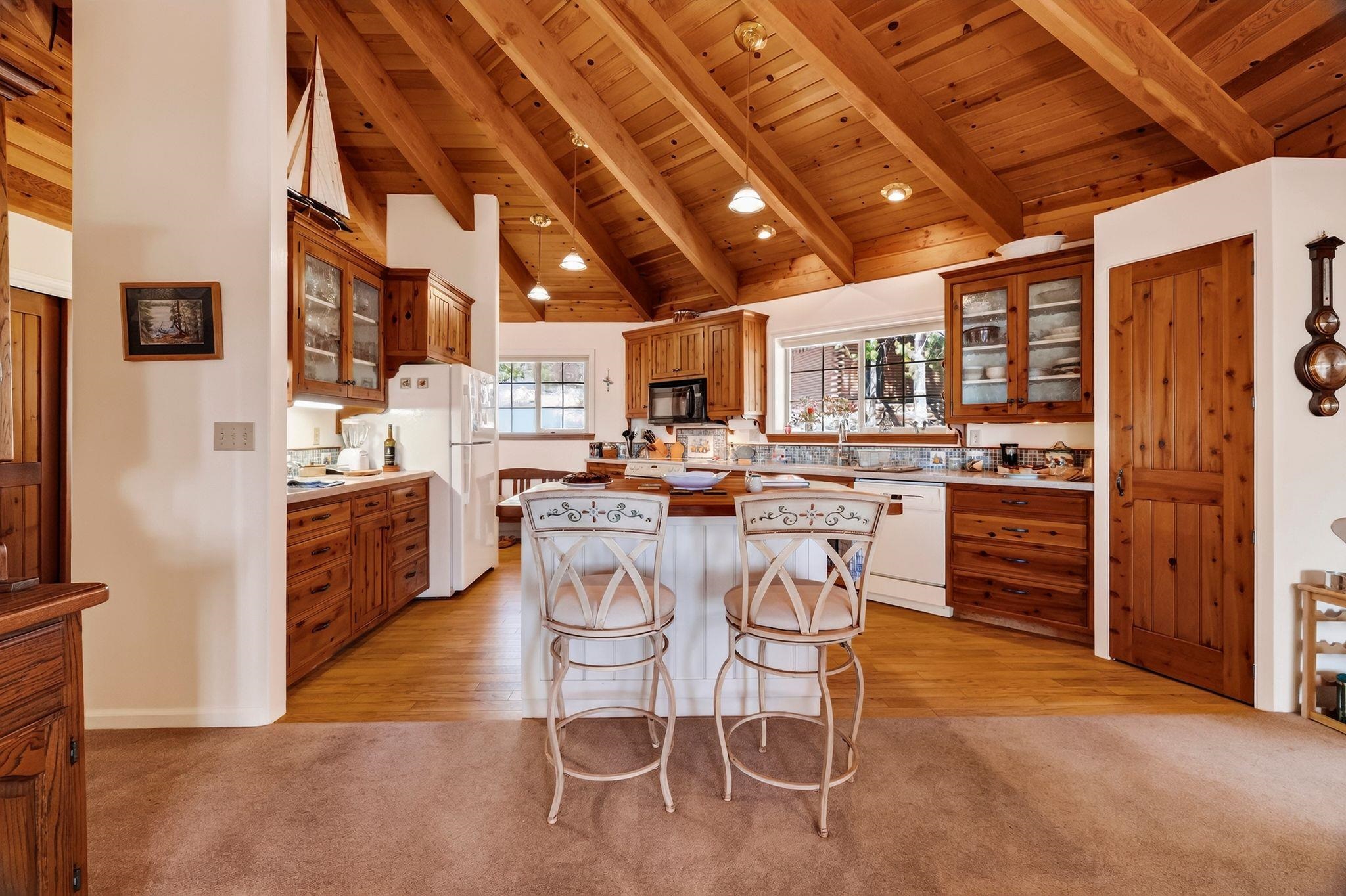 1229 Lassen View Drive