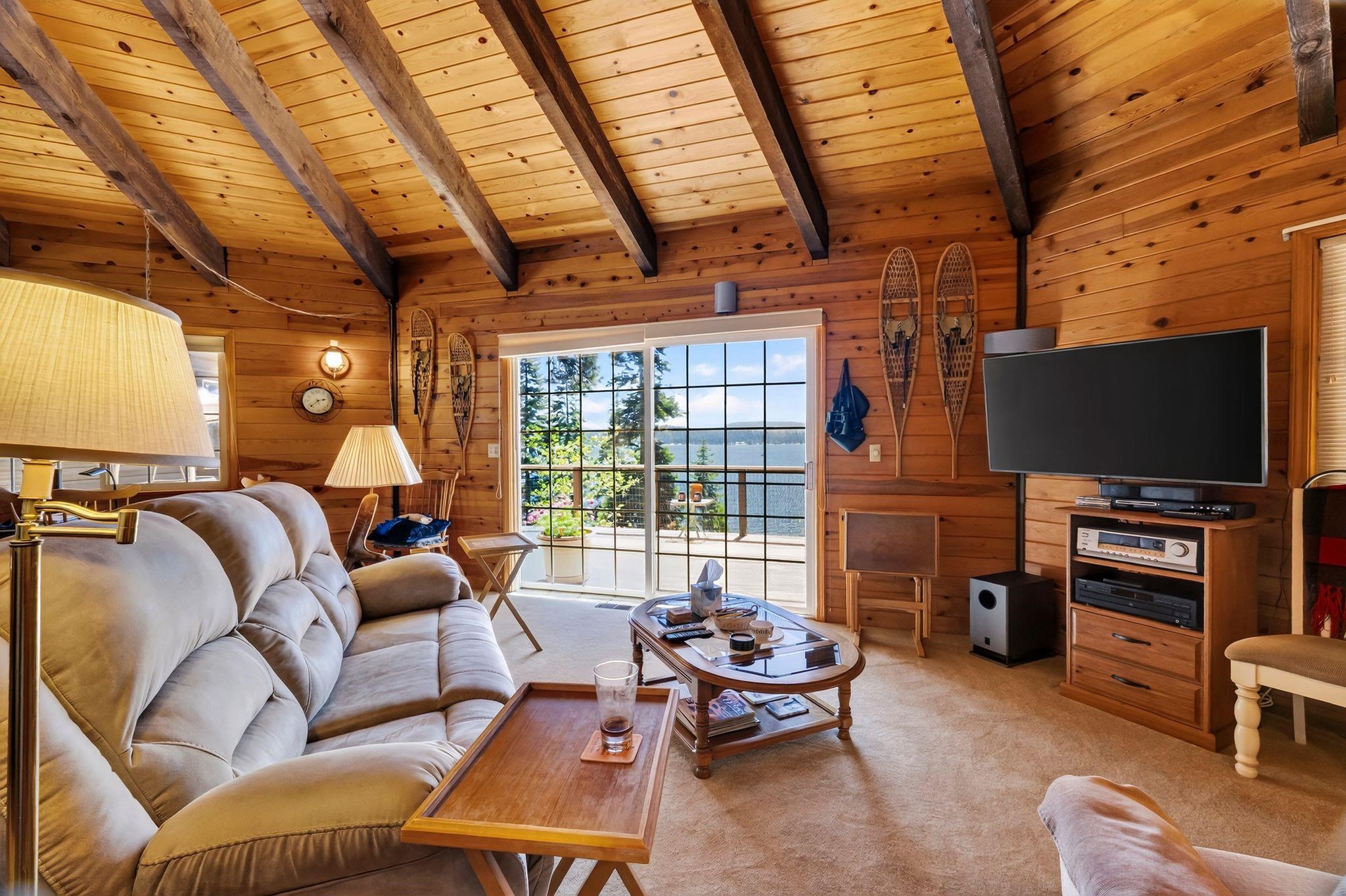 1229 Lassen View Drive