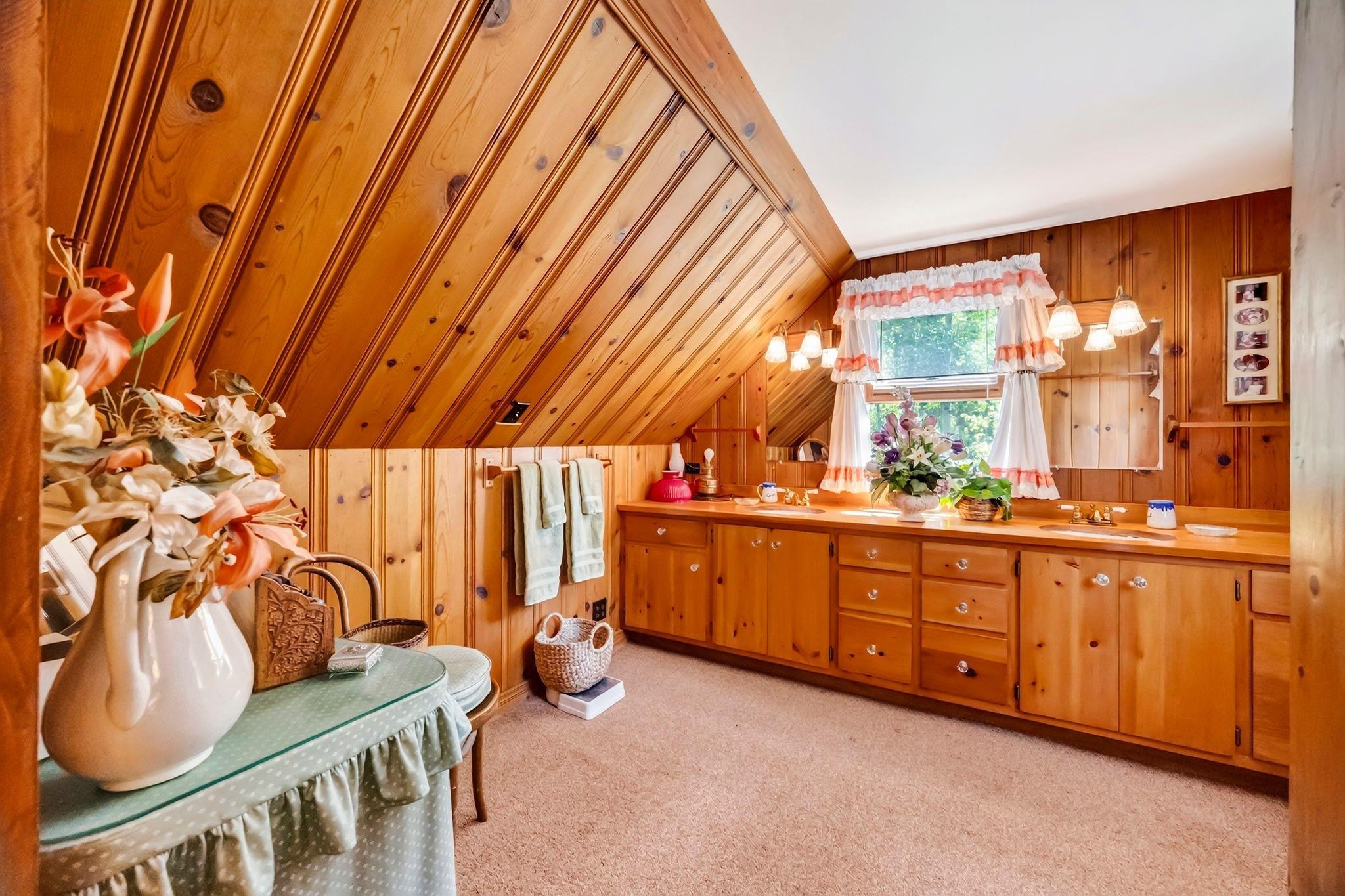 735 Feather River Drive