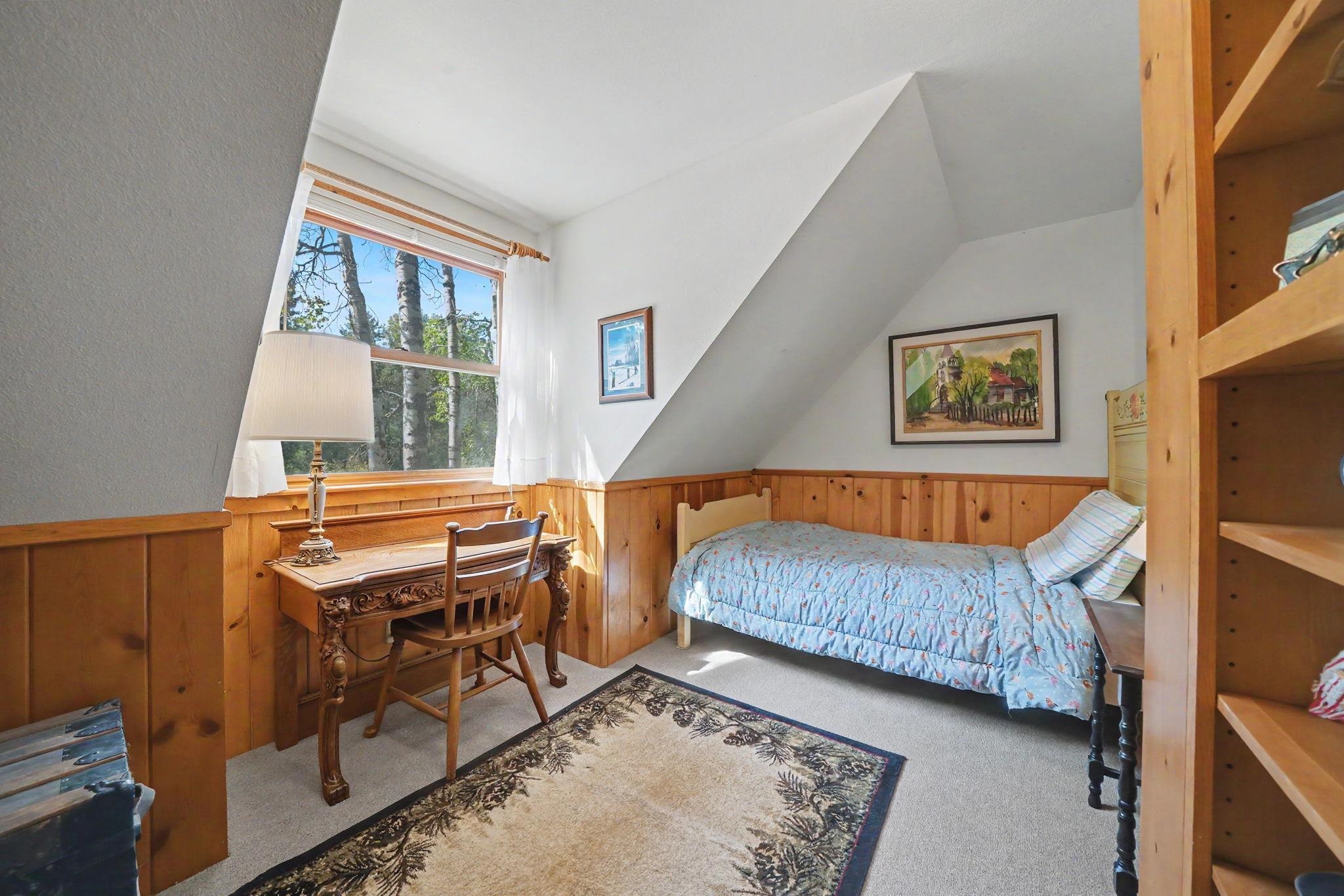 735 Feather River Drive