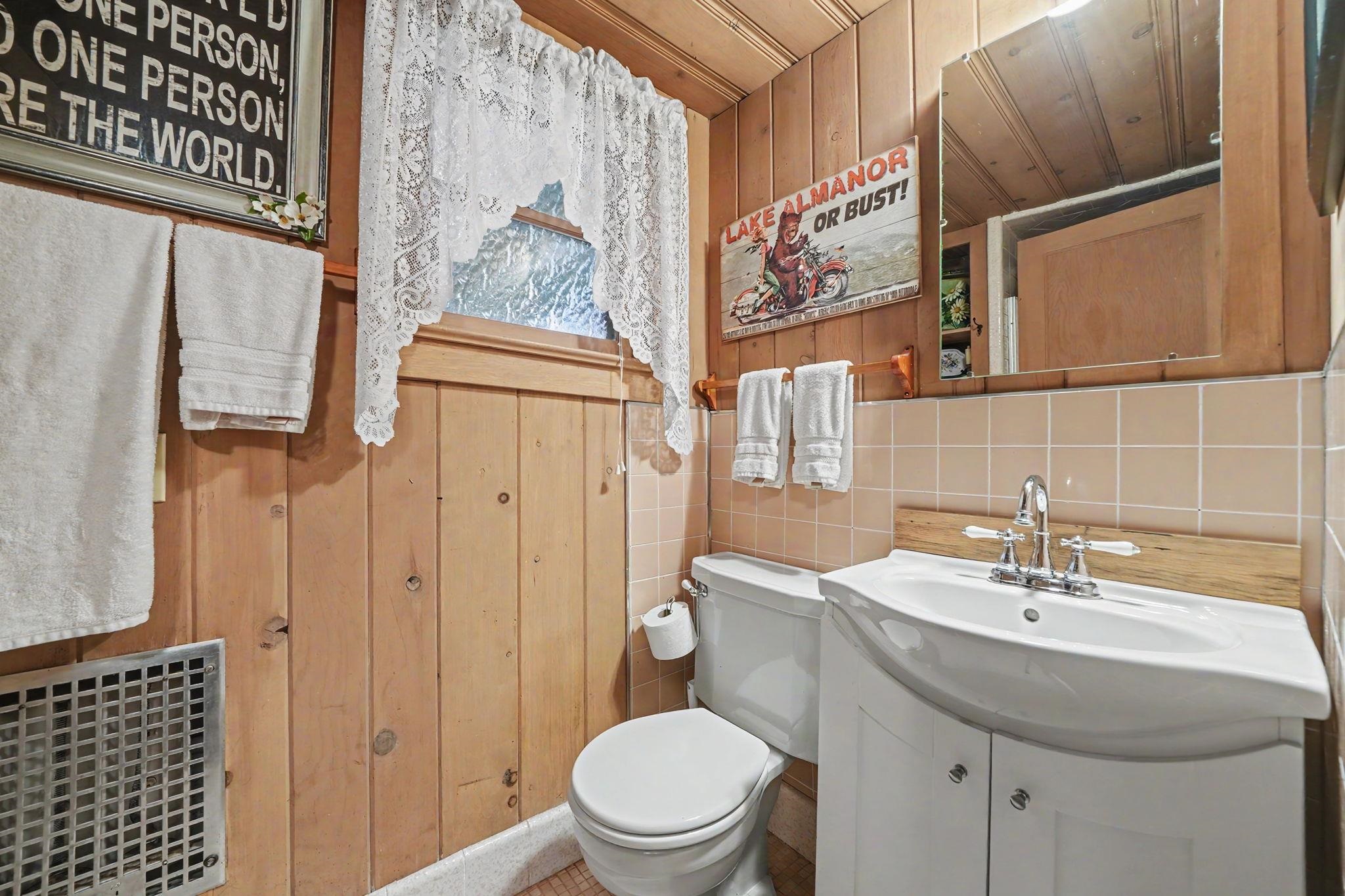 735 Feather River Drive