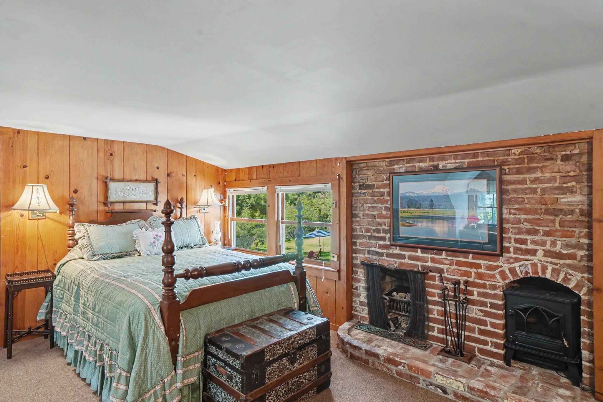 735 Feather River Drive