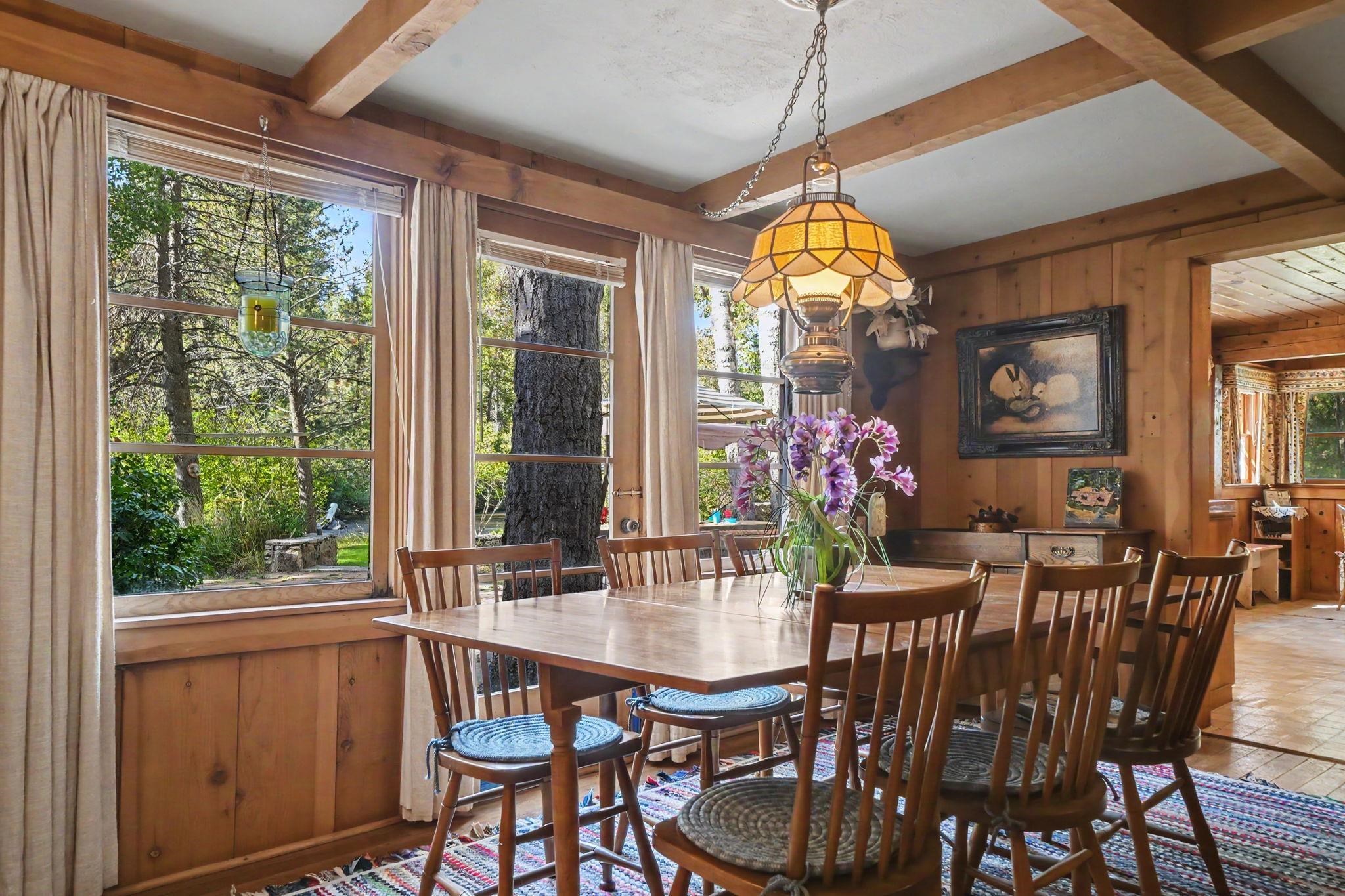 735 Feather River Drive