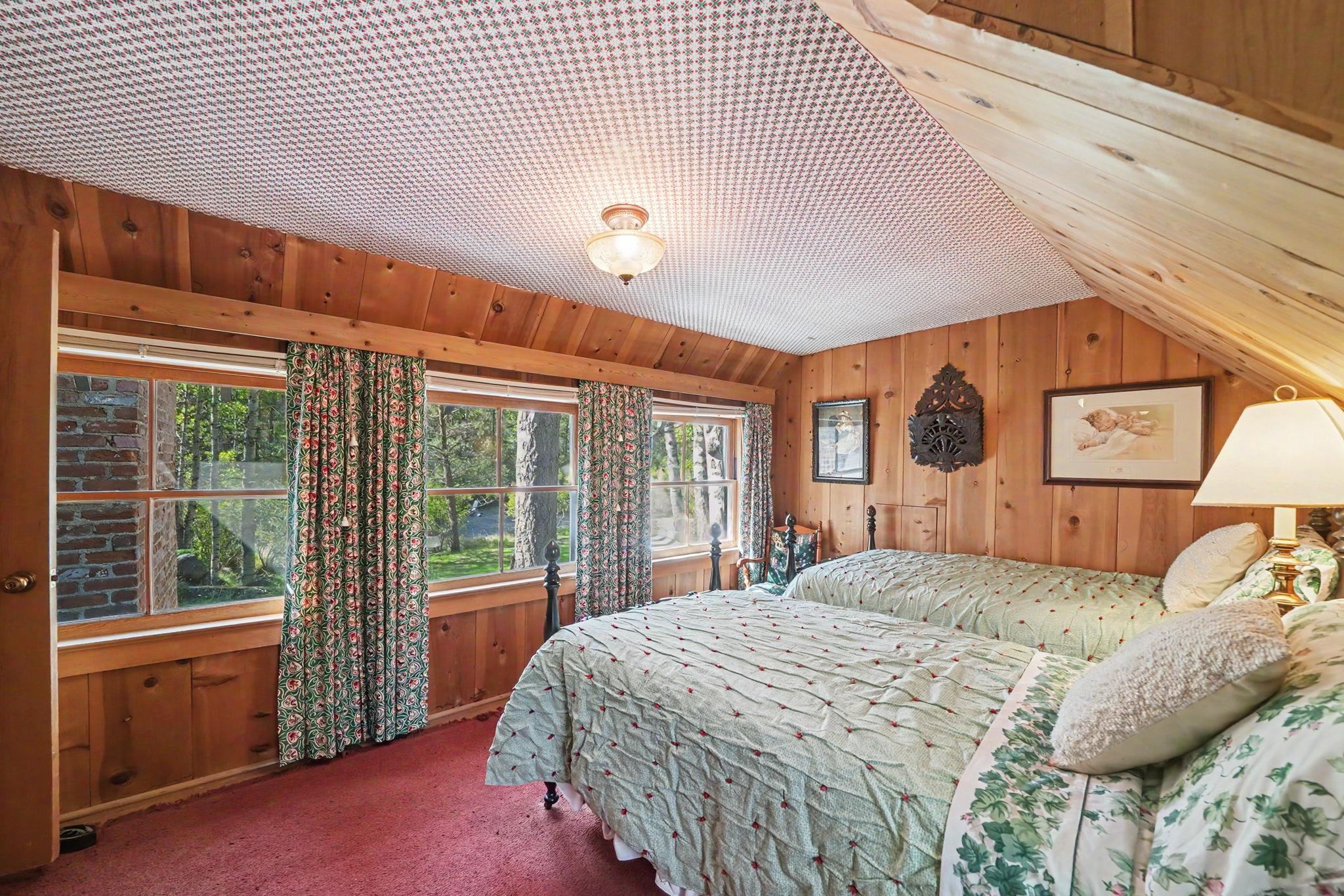 735 Feather River Drive